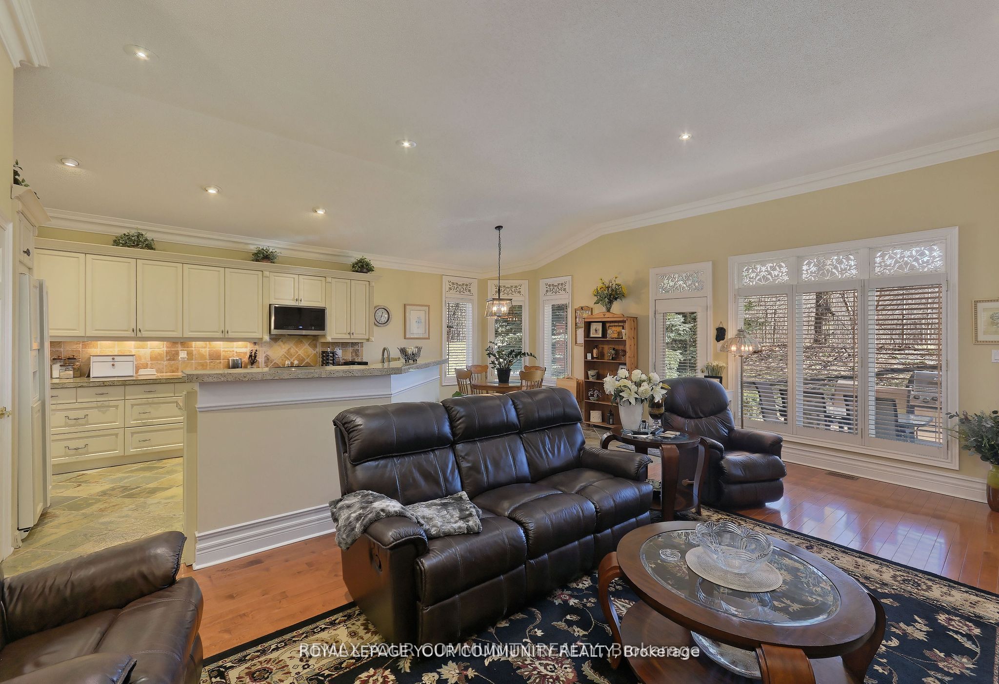 158 Legendary Trail Property Photo 8
