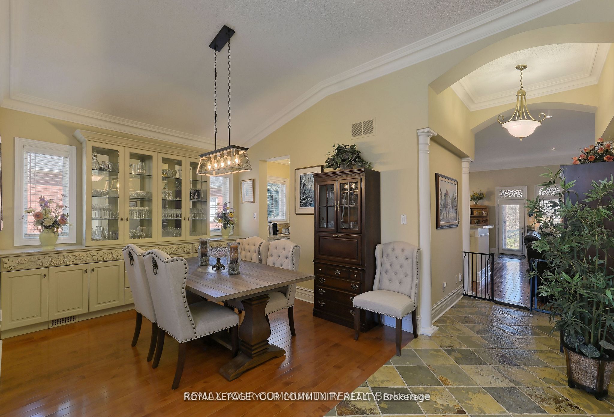 158 Legendary Trail Property Photo 14