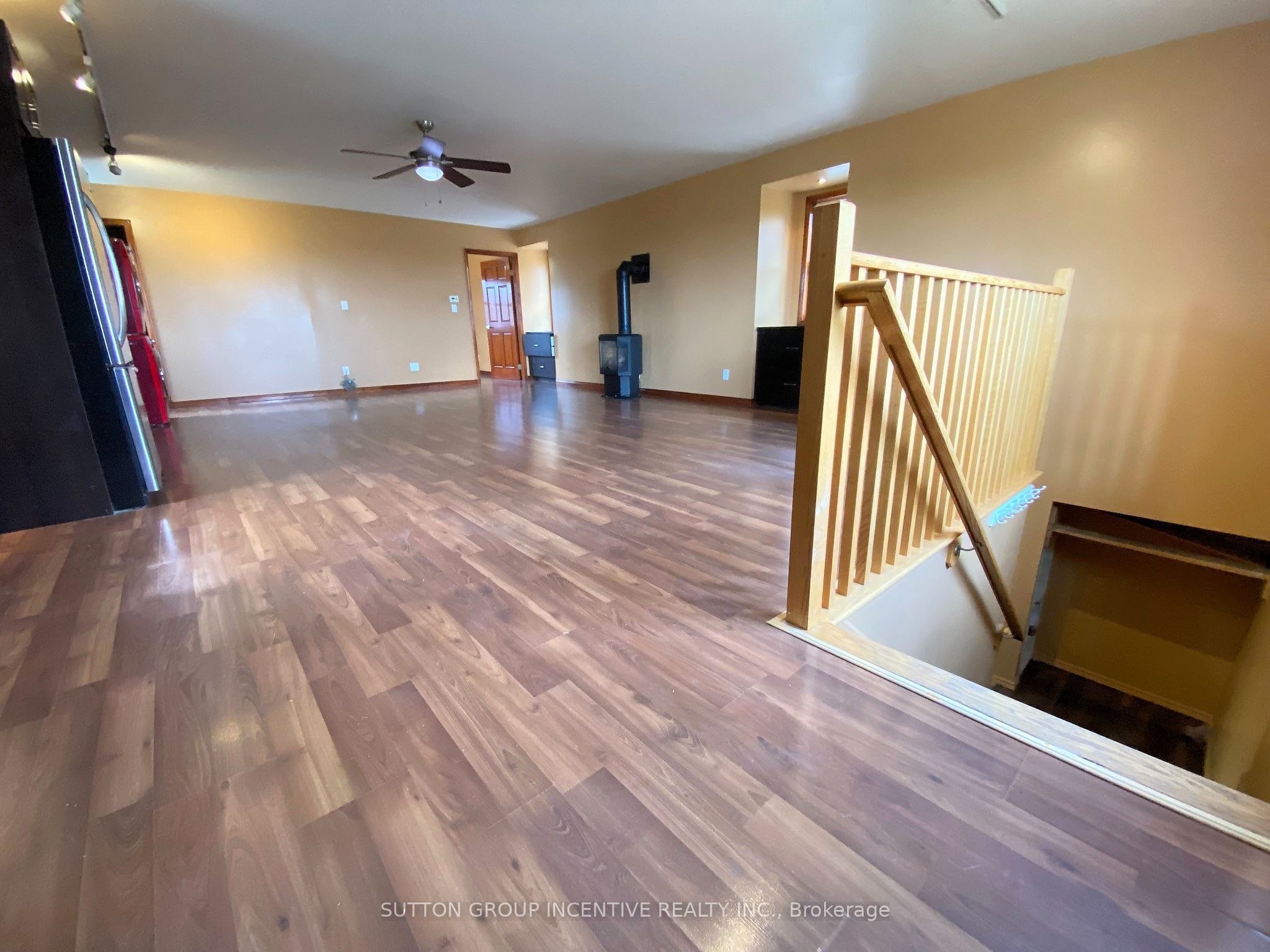 3917 5th Side Road Property Photo 5