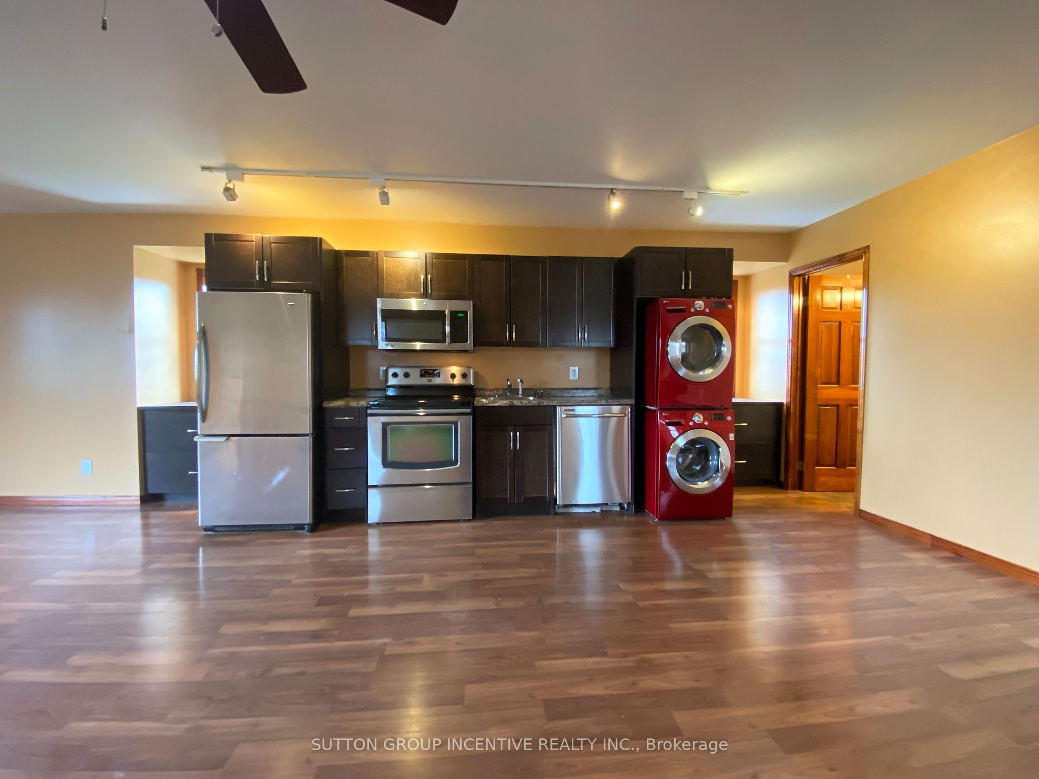 3917 5th Side Road Property Photo 6