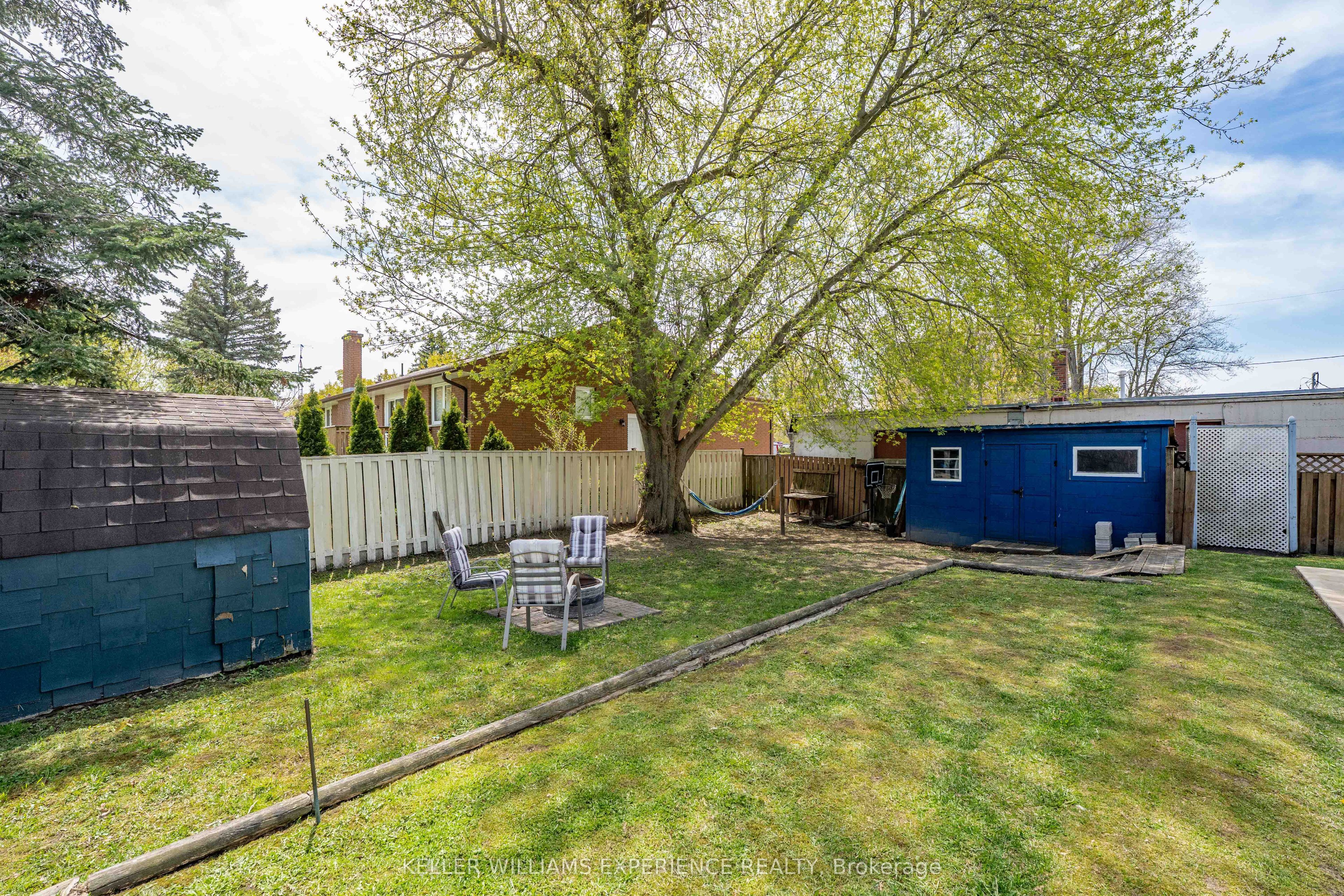 281 Victoria Street E Property Photo 34