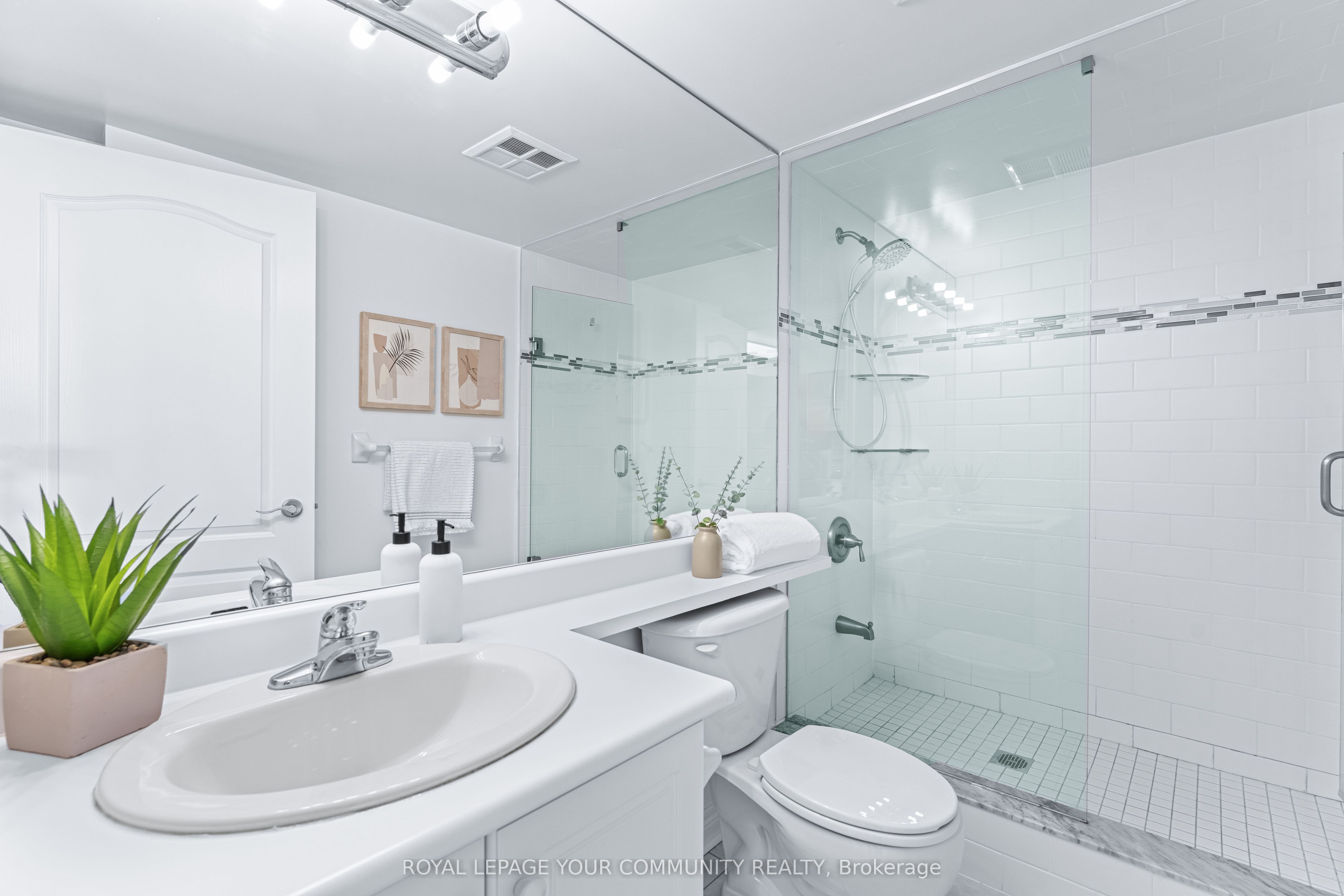 50 Disera Drive 215 Property Photo 27