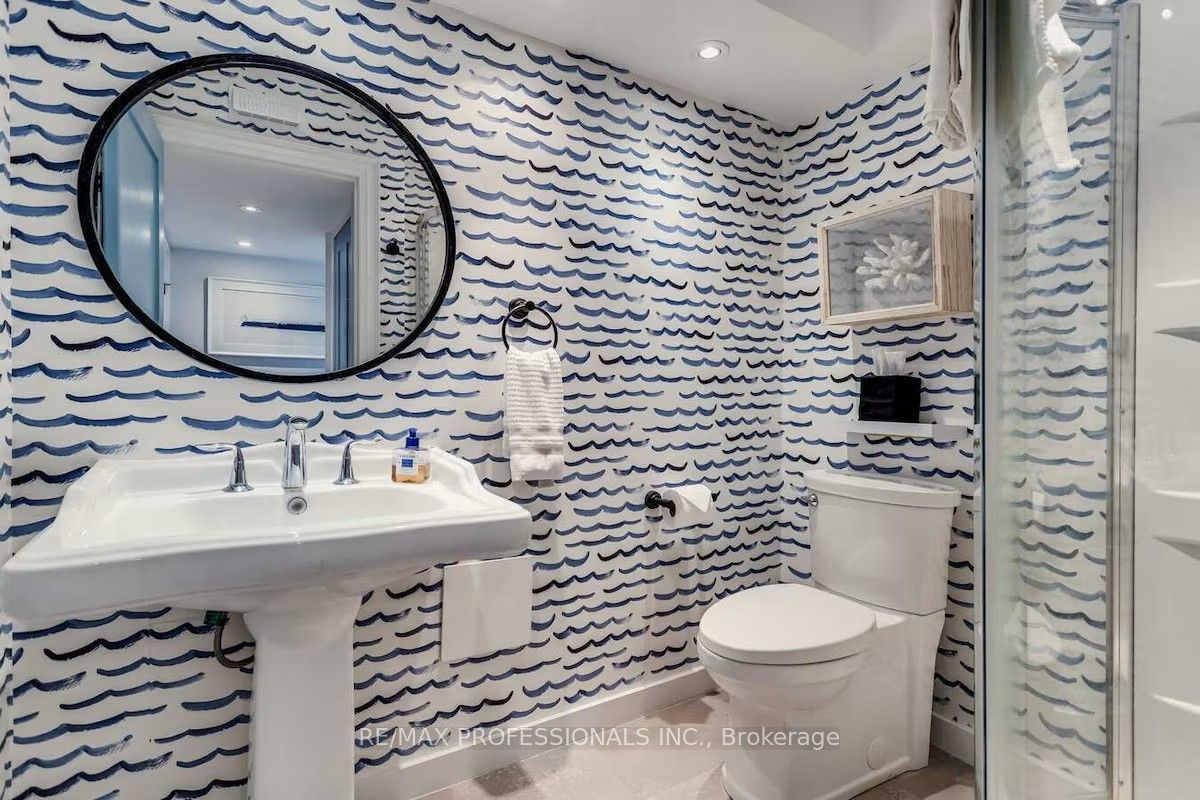 3465 Glenhaven Beach Road Property Photo 13