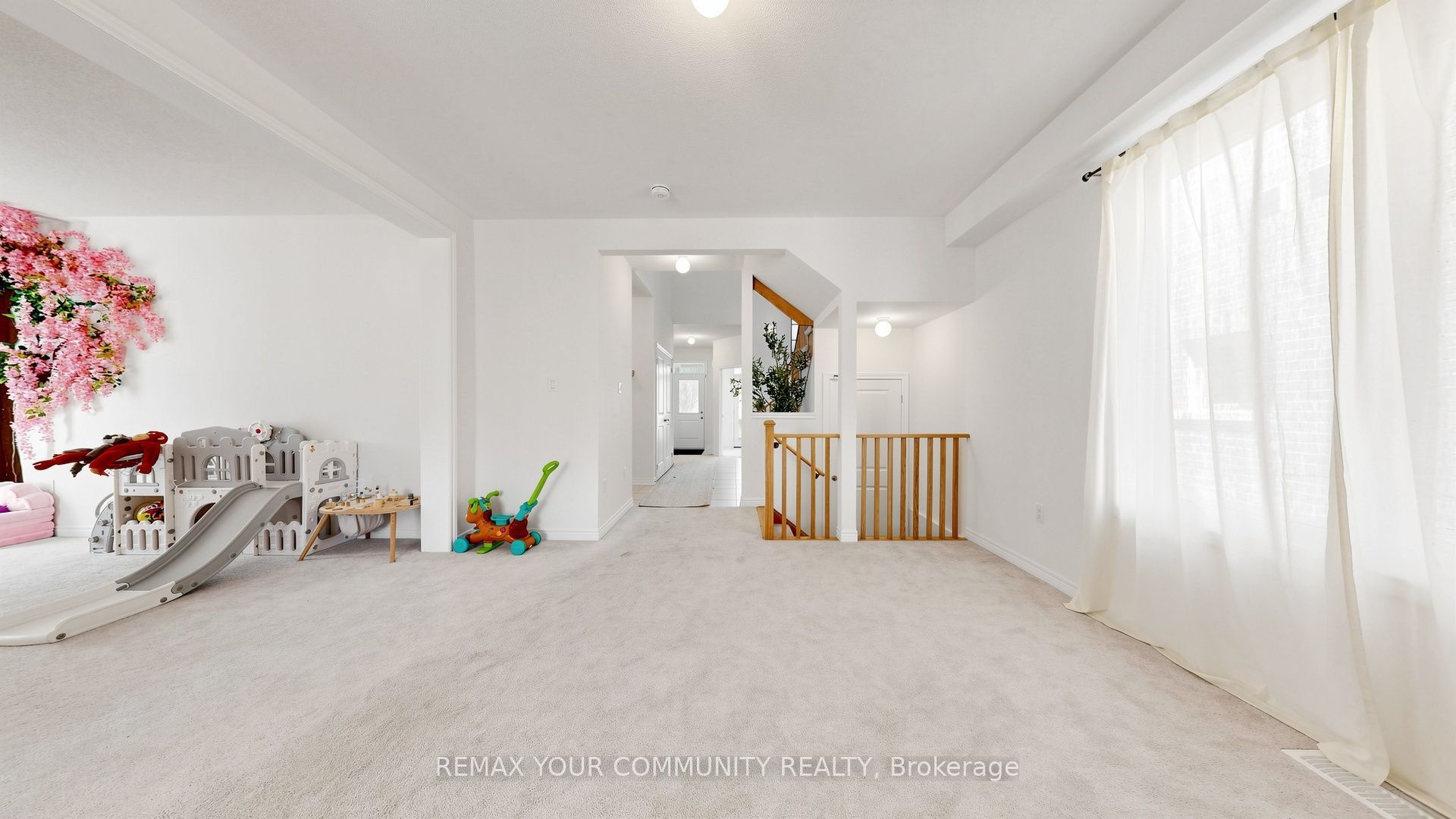 32 Baycroft Boulevard Property Photo 16