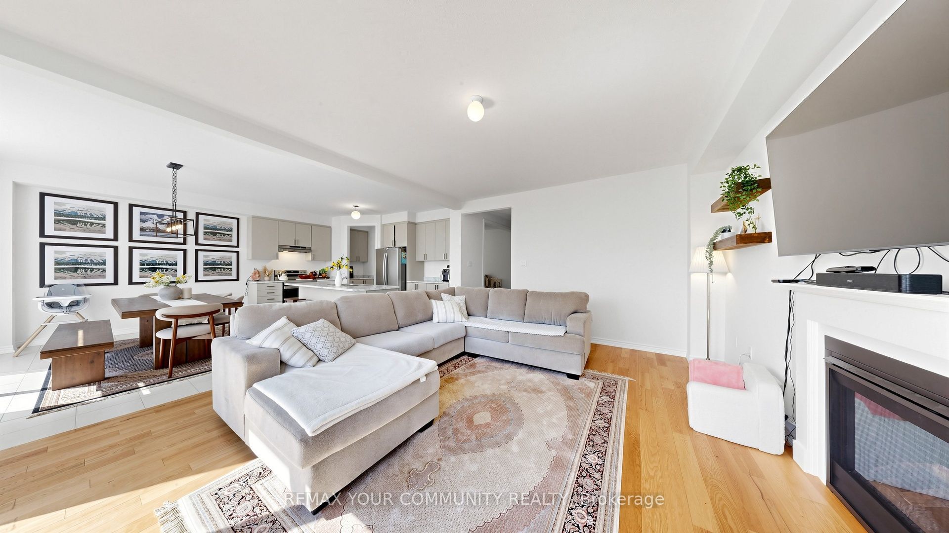 32 Baycroft Boulevard Property Photo 25