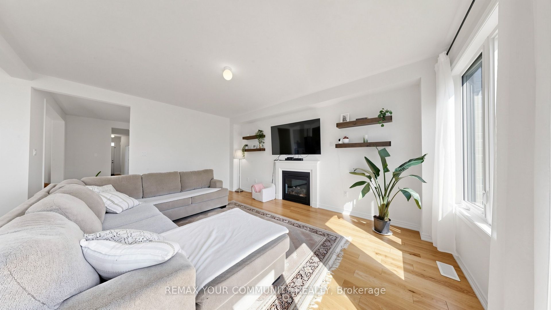 32 Baycroft Boulevard Property Photo 26