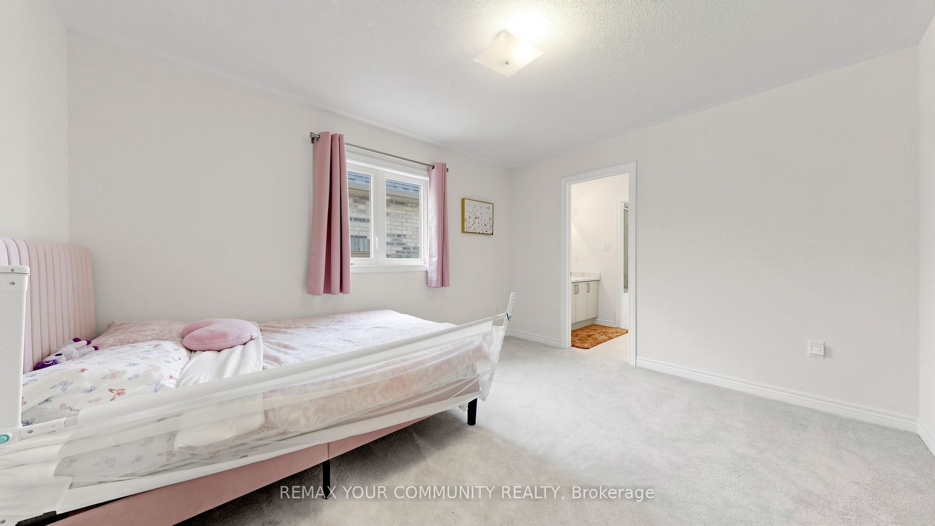 32 Baycroft Boulevard Property Photo 41