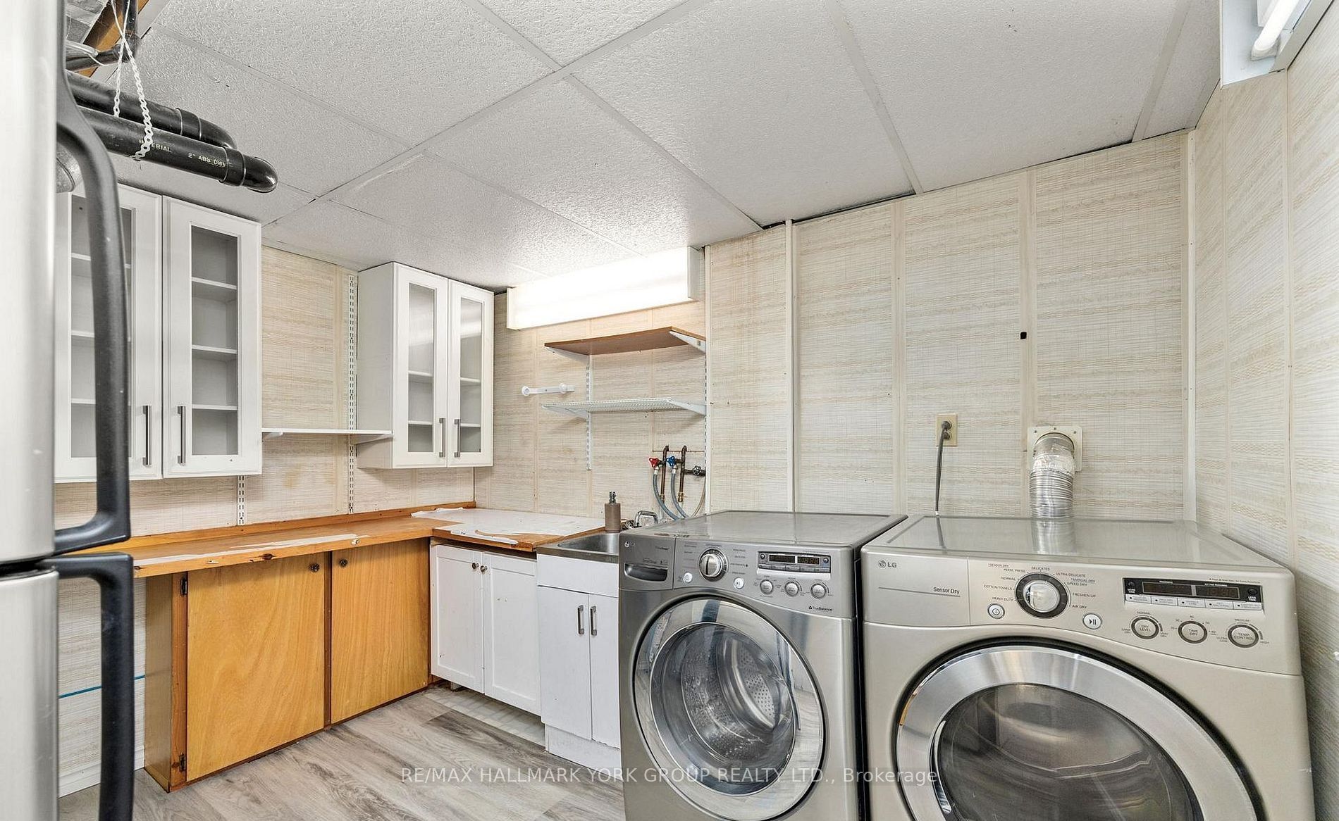 79 Maplegrove Avenue Property Photo 28