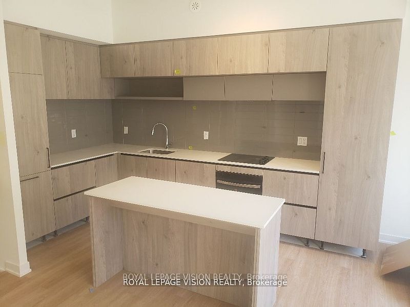 12 David Eyer Road Th 1123 Property Photo 6