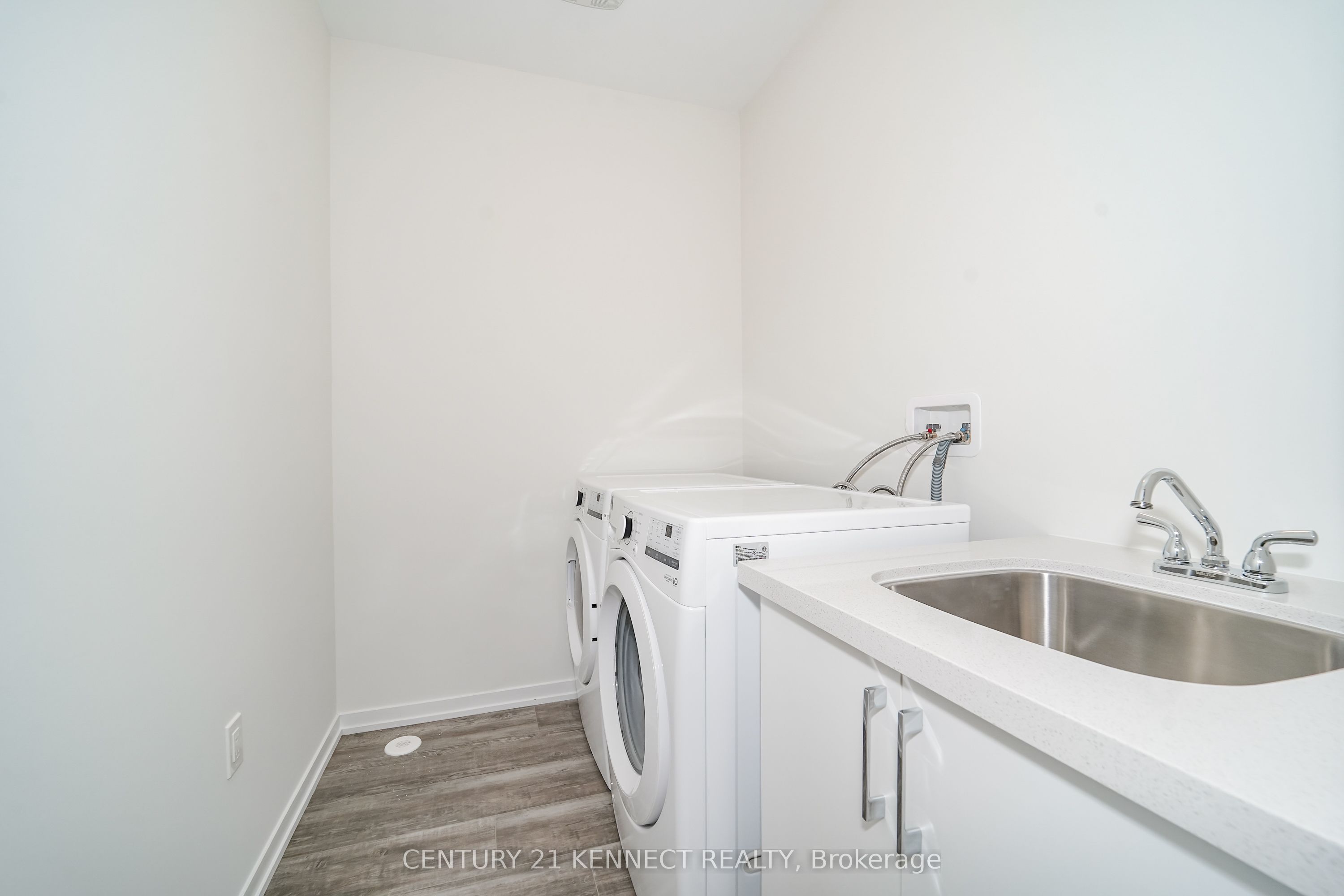 1414 19th Avenue Property Photo 17