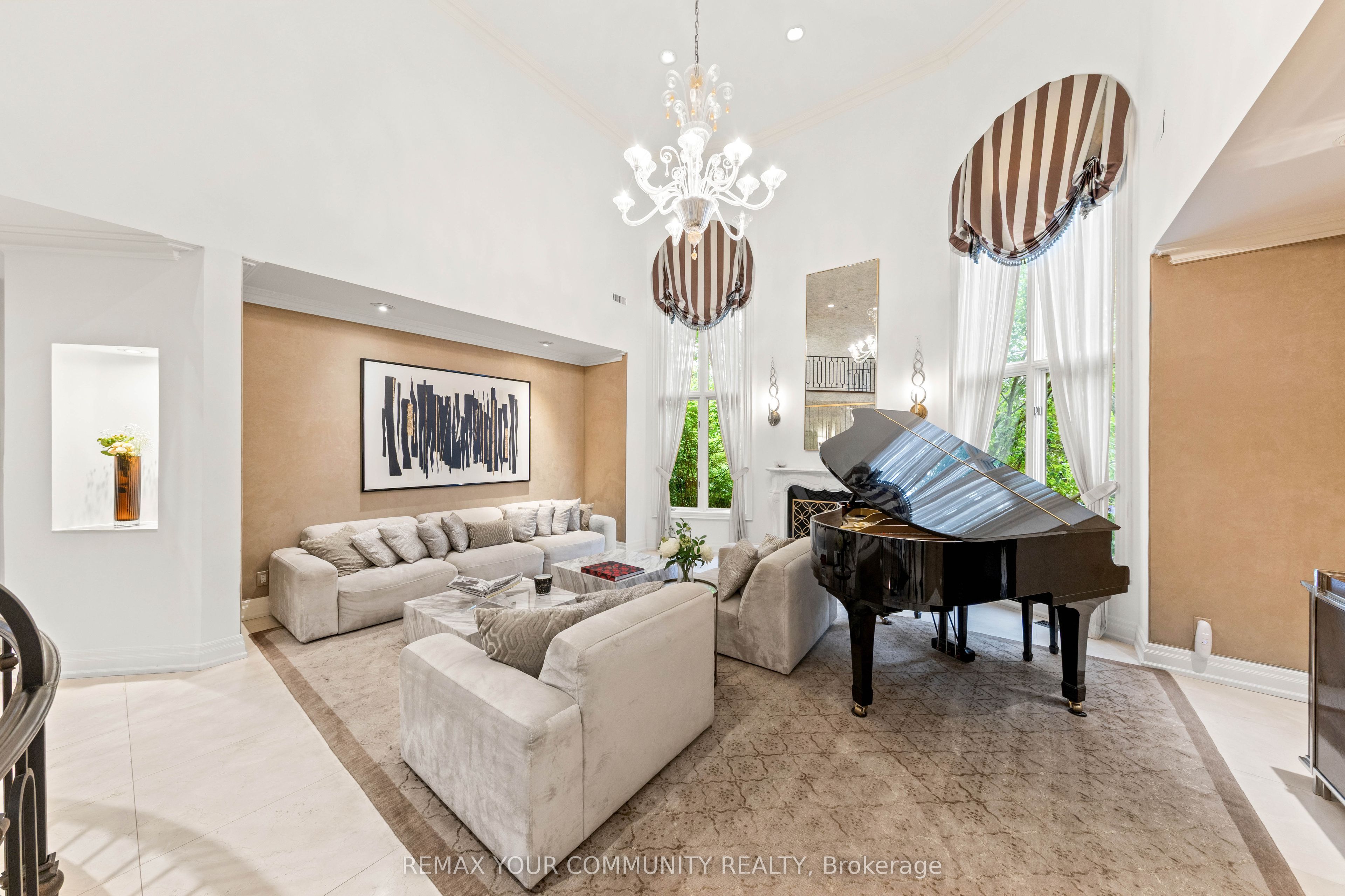 75 Arnold Avenue Property Photo 8