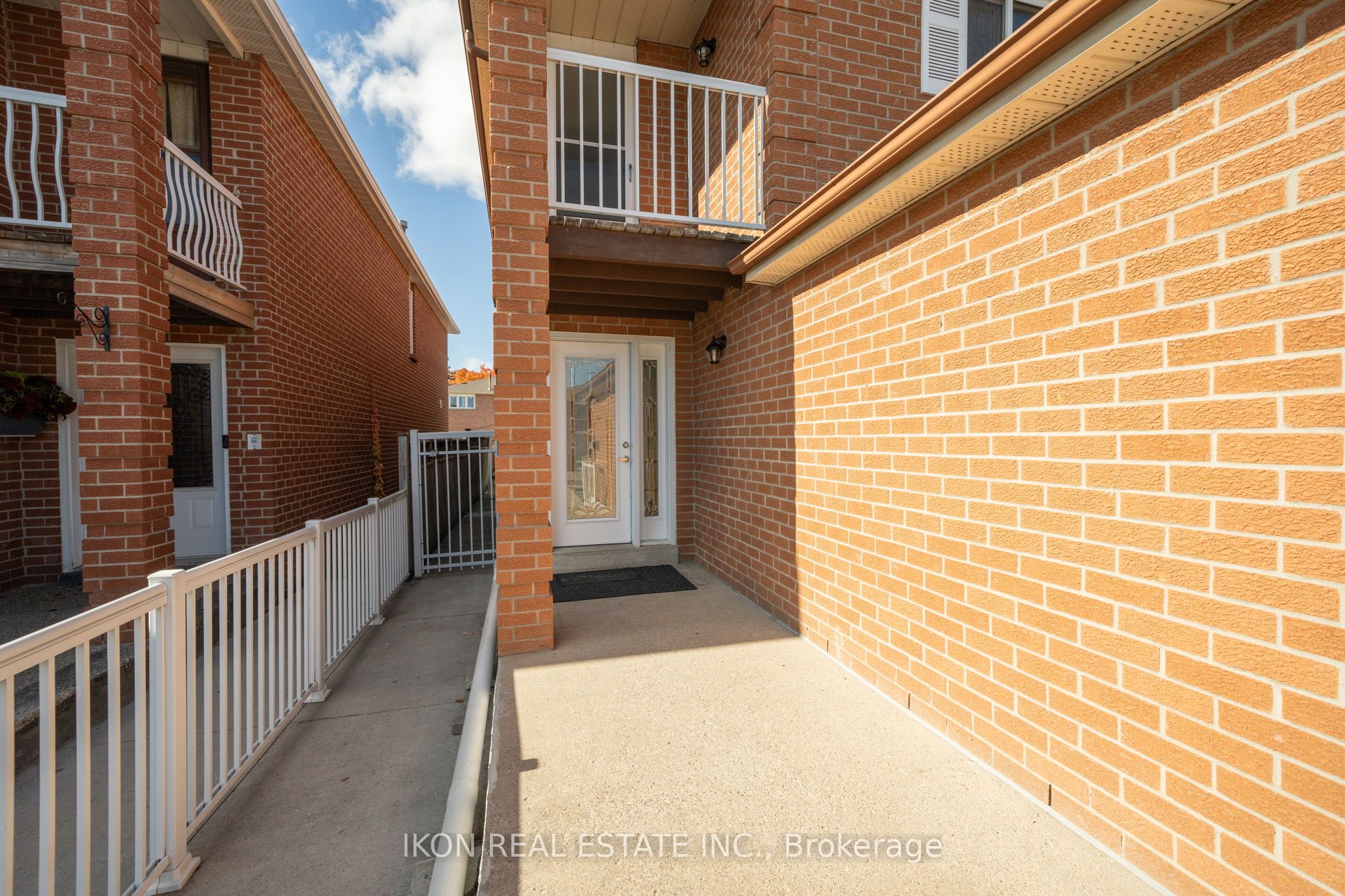 182 Tall Grass Trail Property Photo 3