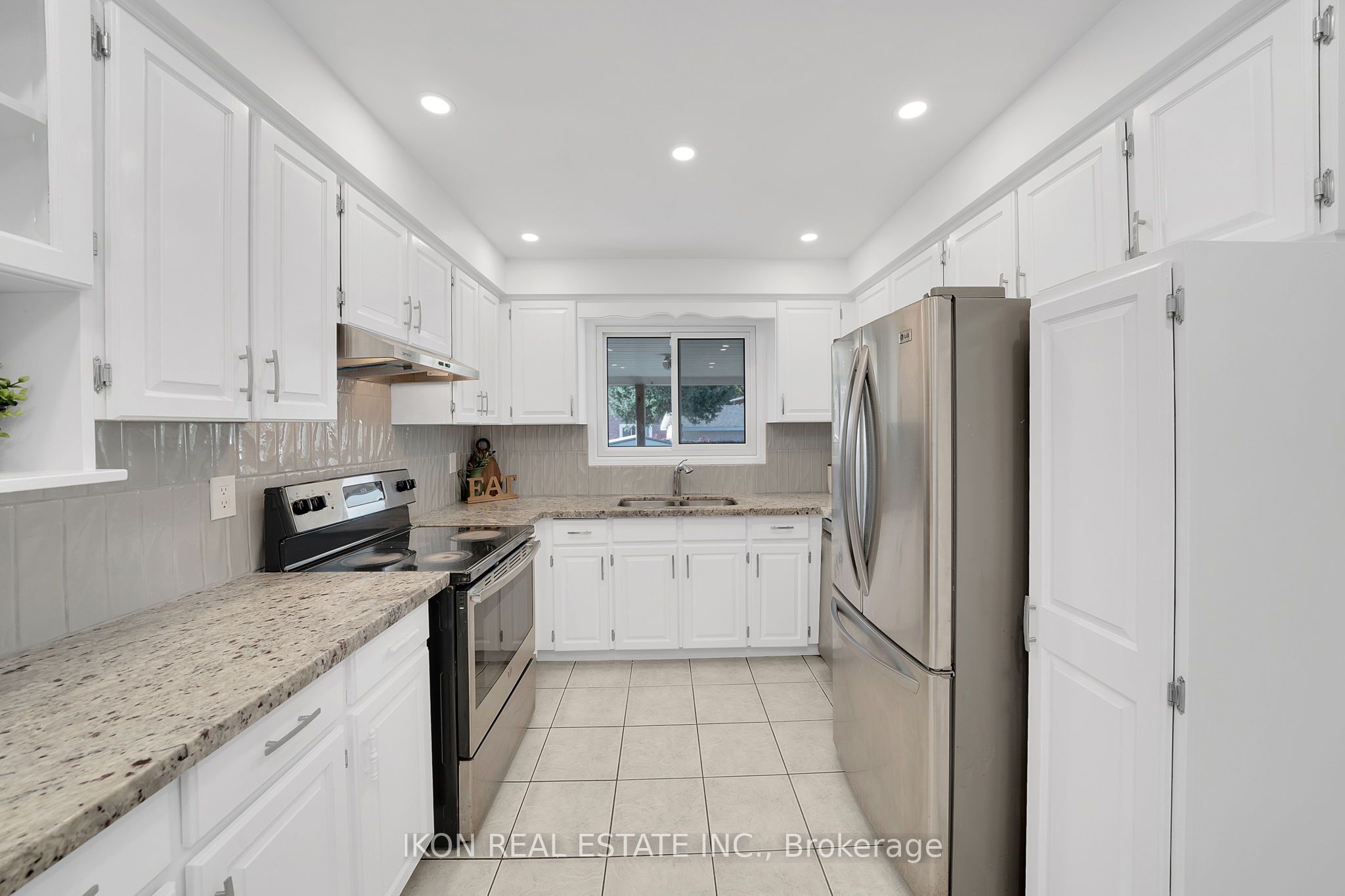 182 Tall Grass Trail Property Photo 12