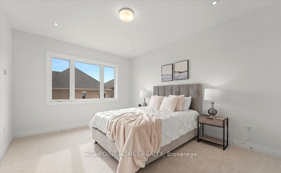 77 Schmeltzer Crescent Property Photo 25
