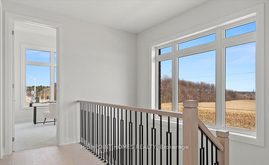 77 Schmeltzer Crescent Property Photo 34