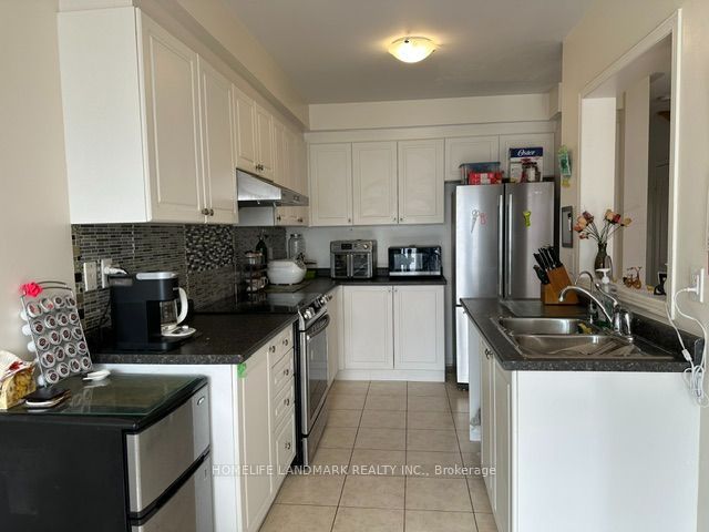 13 Eastwind Drive Property Photo 6