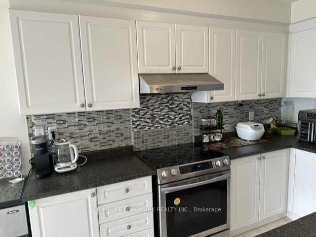 13 Eastwind Drive Property Photo 7