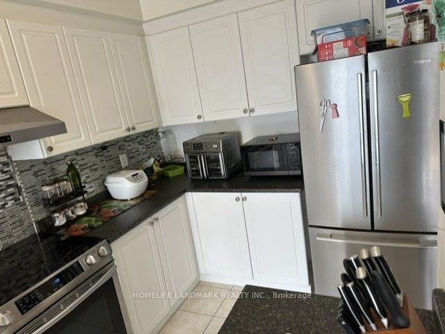 13 Eastwind Drive Property Photo 8