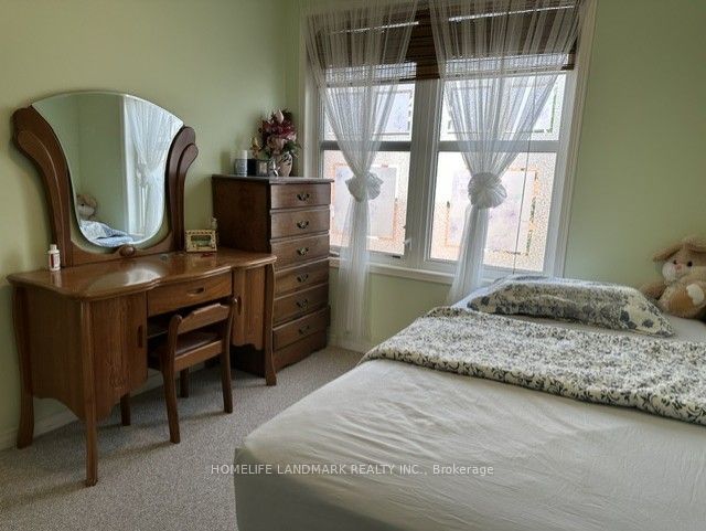 13 Eastwind Drive Property Photo 9