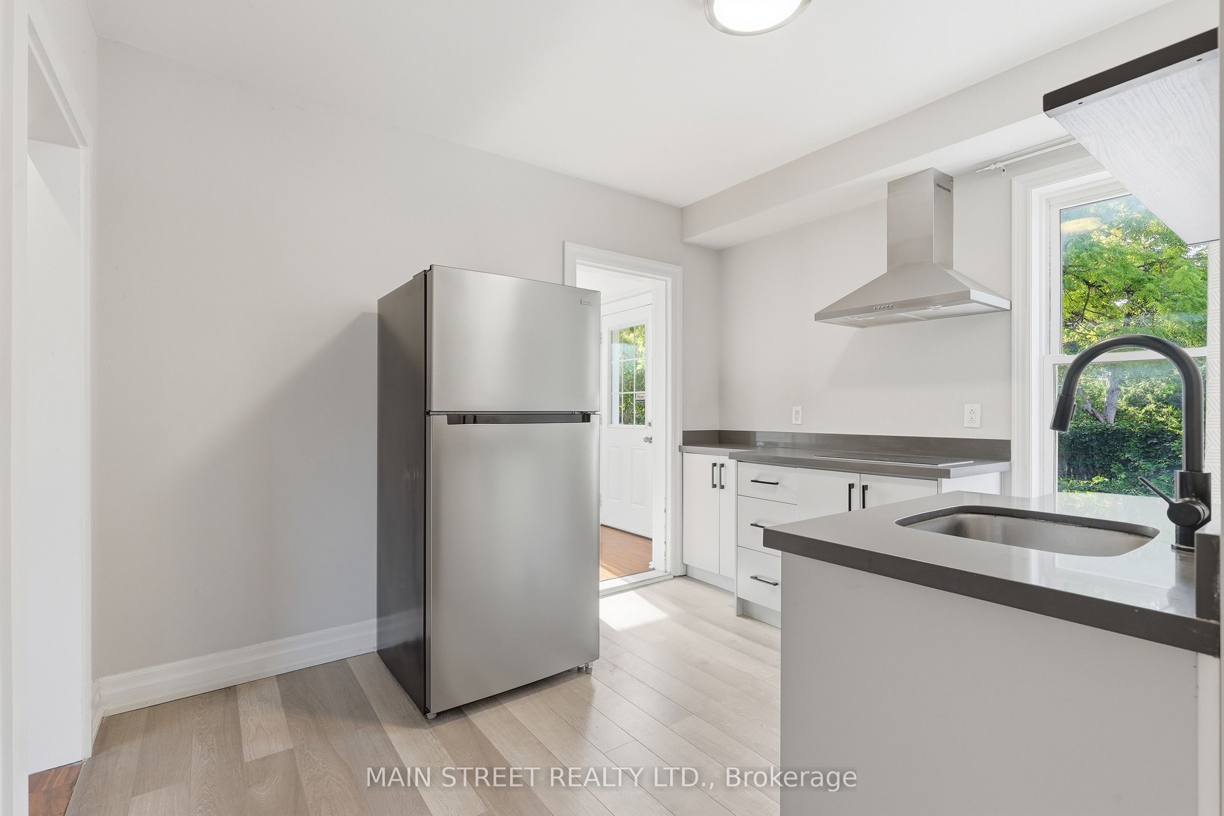 12 Vincent Street Property Photo 13