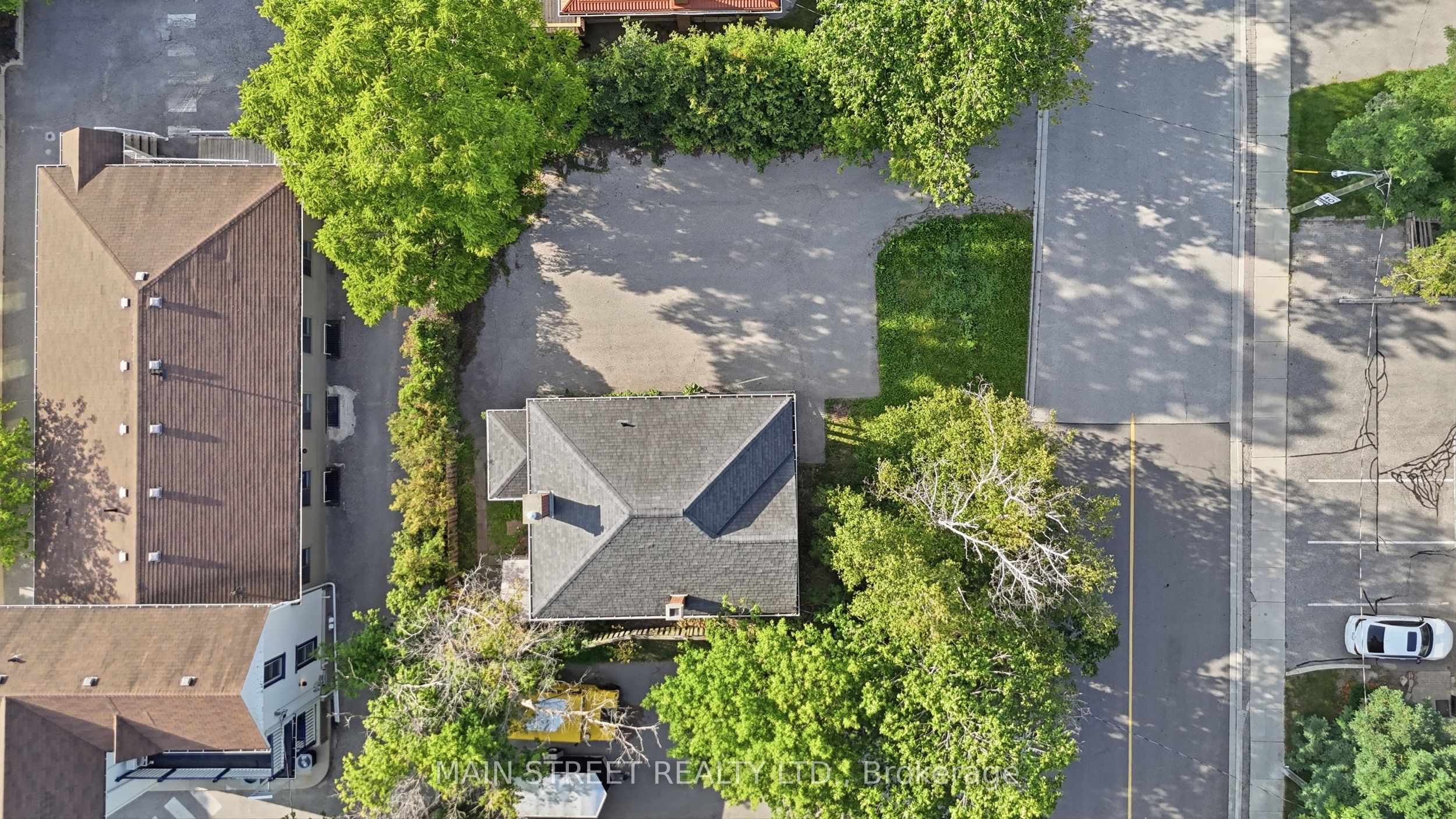 12 Vincent Street Property Photo 33