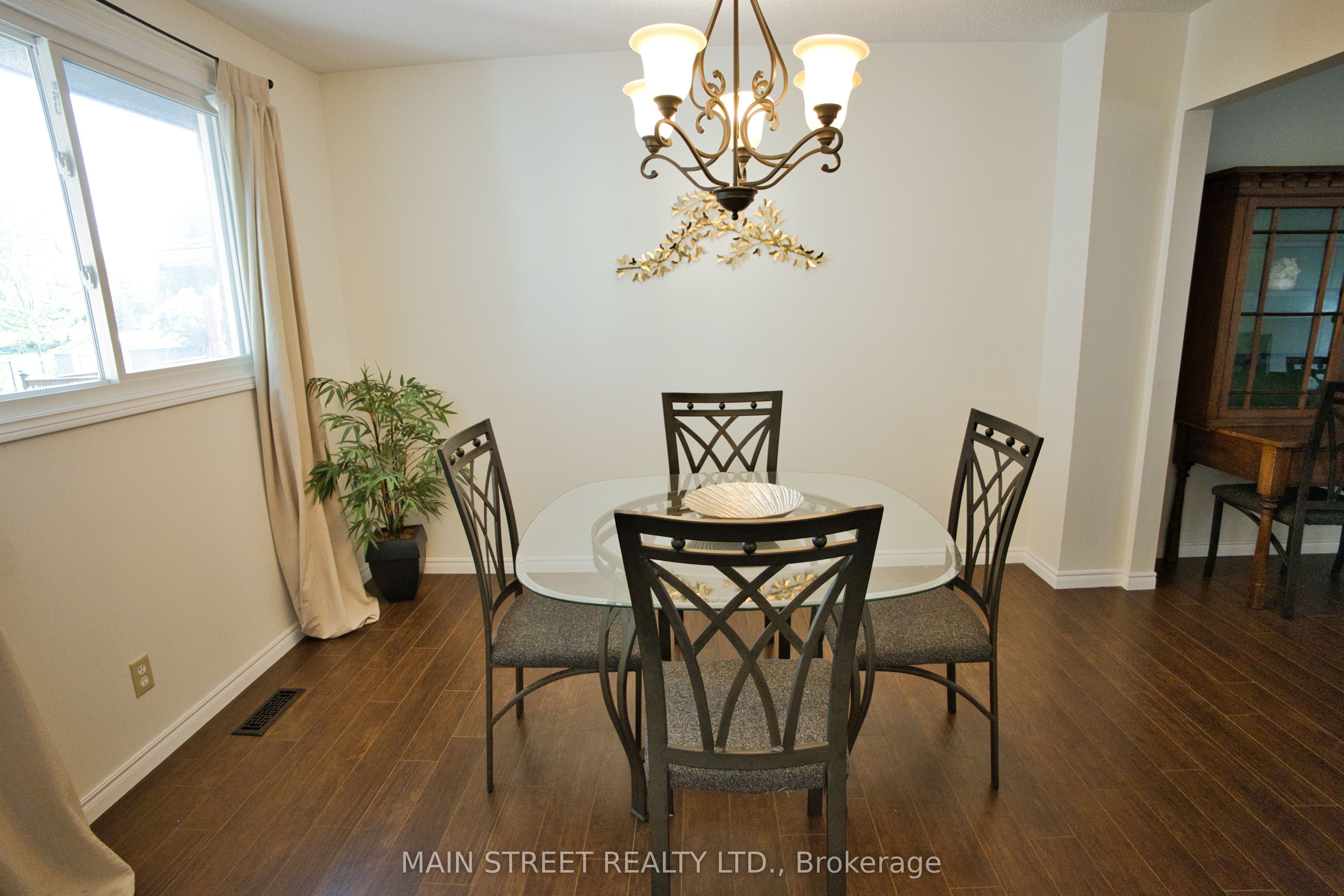 97 Riverglen Drive Property Photo 6