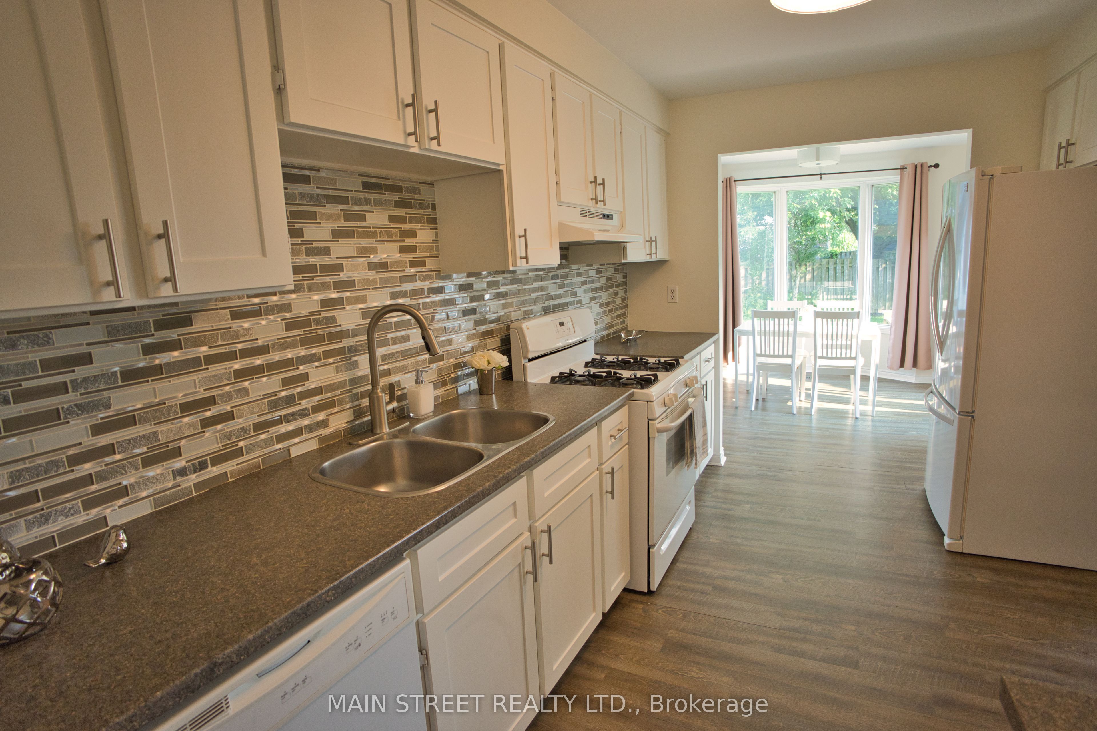97 Riverglen Drive Property Photo 11