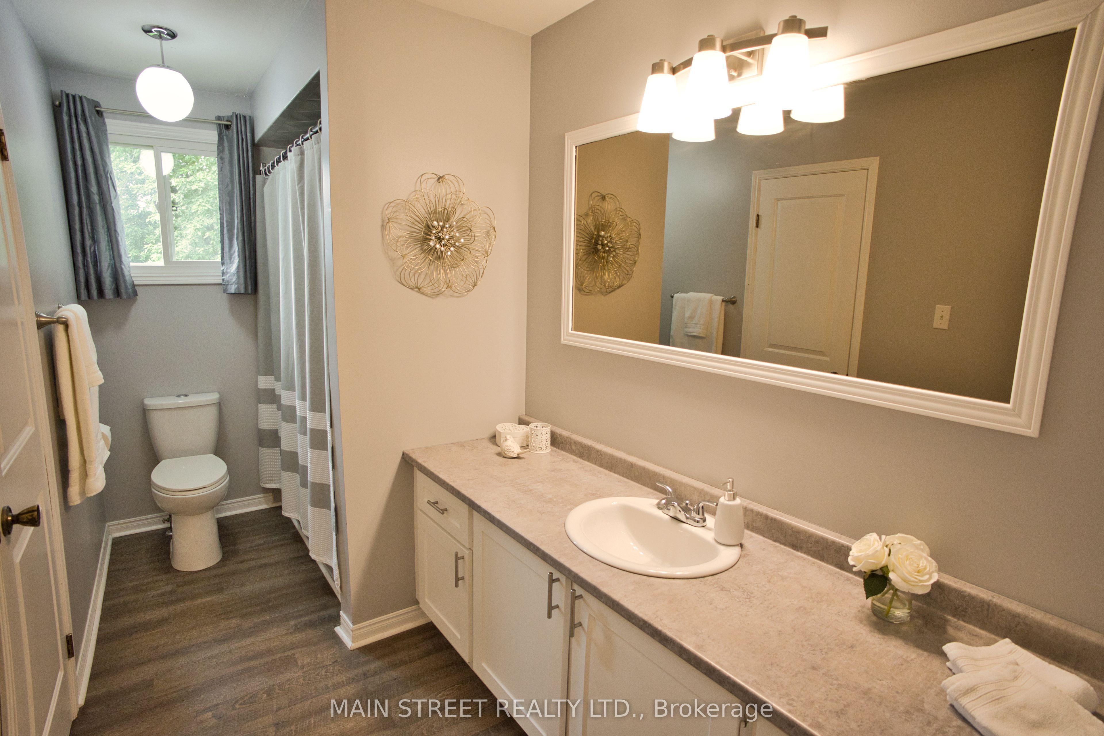 97 Riverglen Drive Property Photo 17