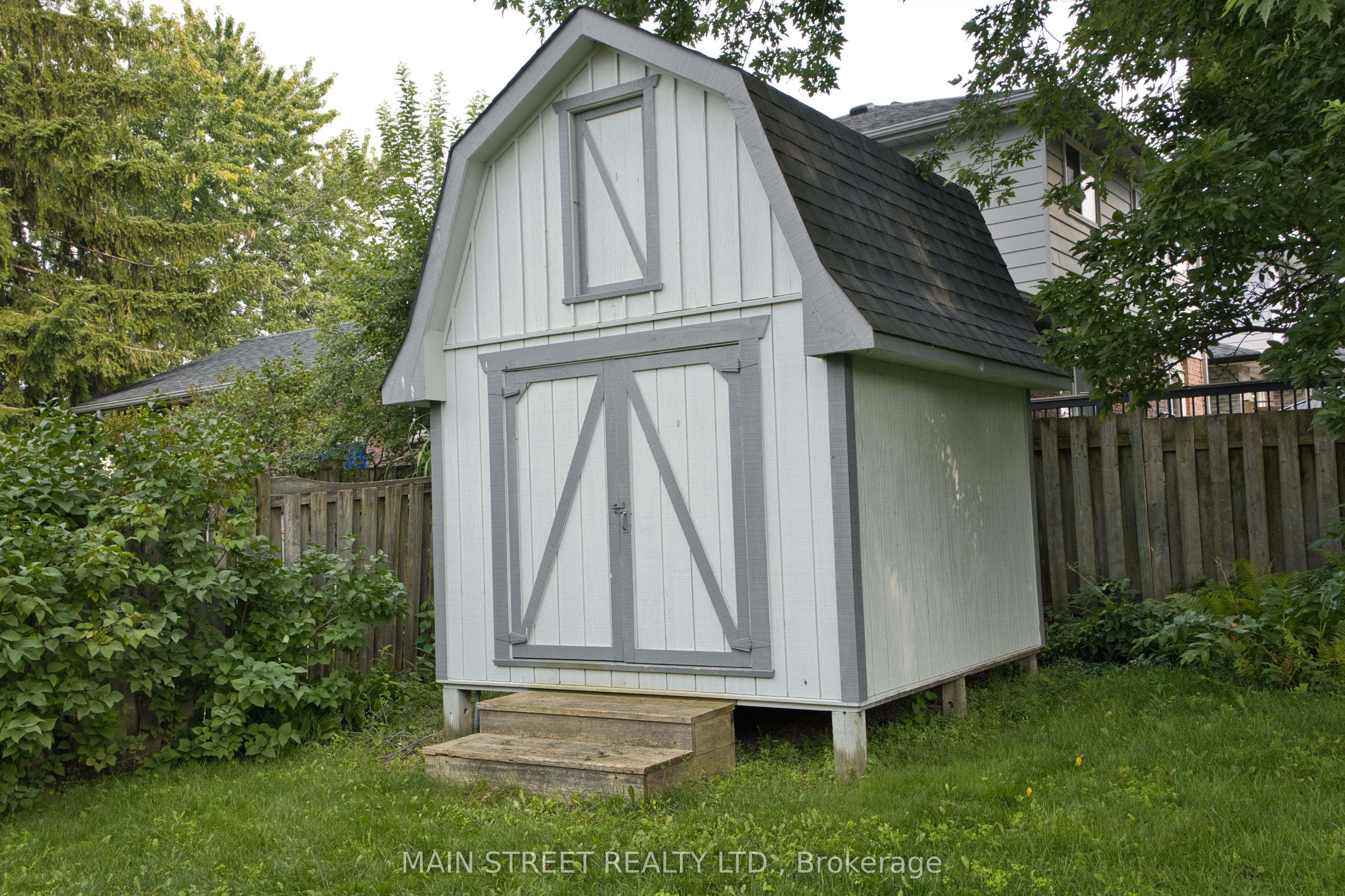 97 Riverglen Drive Property Photo 32