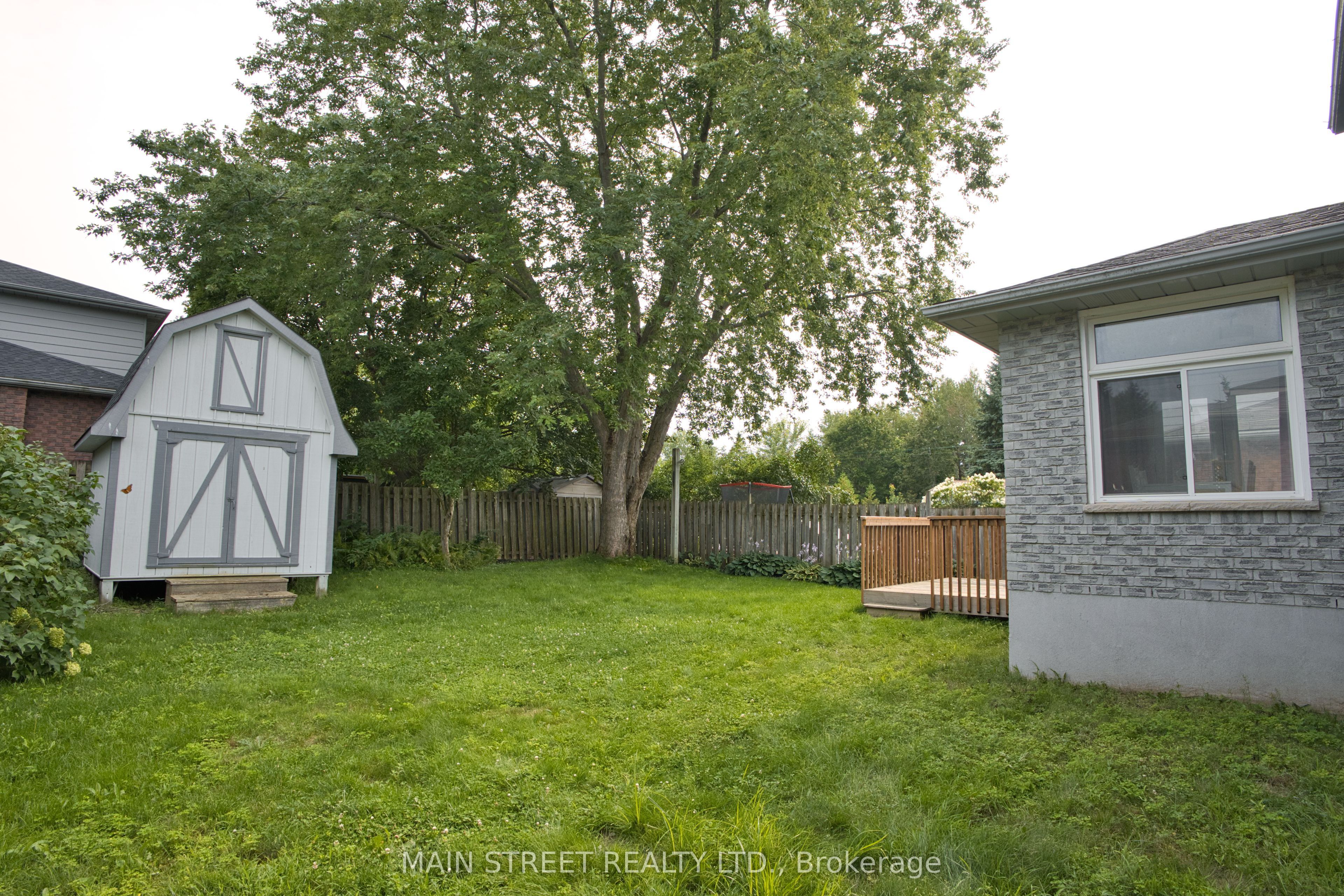 97 Riverglen Drive Property Photo 33