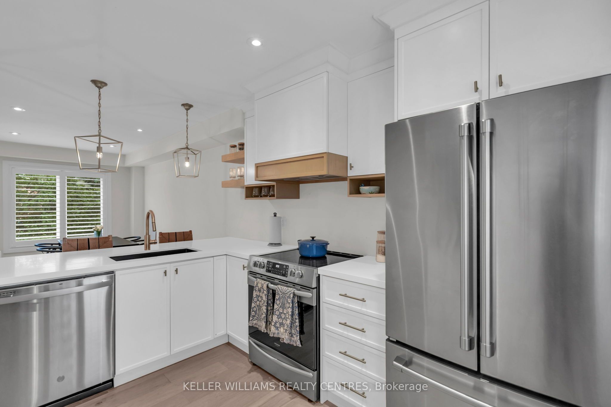 37 Bowler Street Property Photo 6