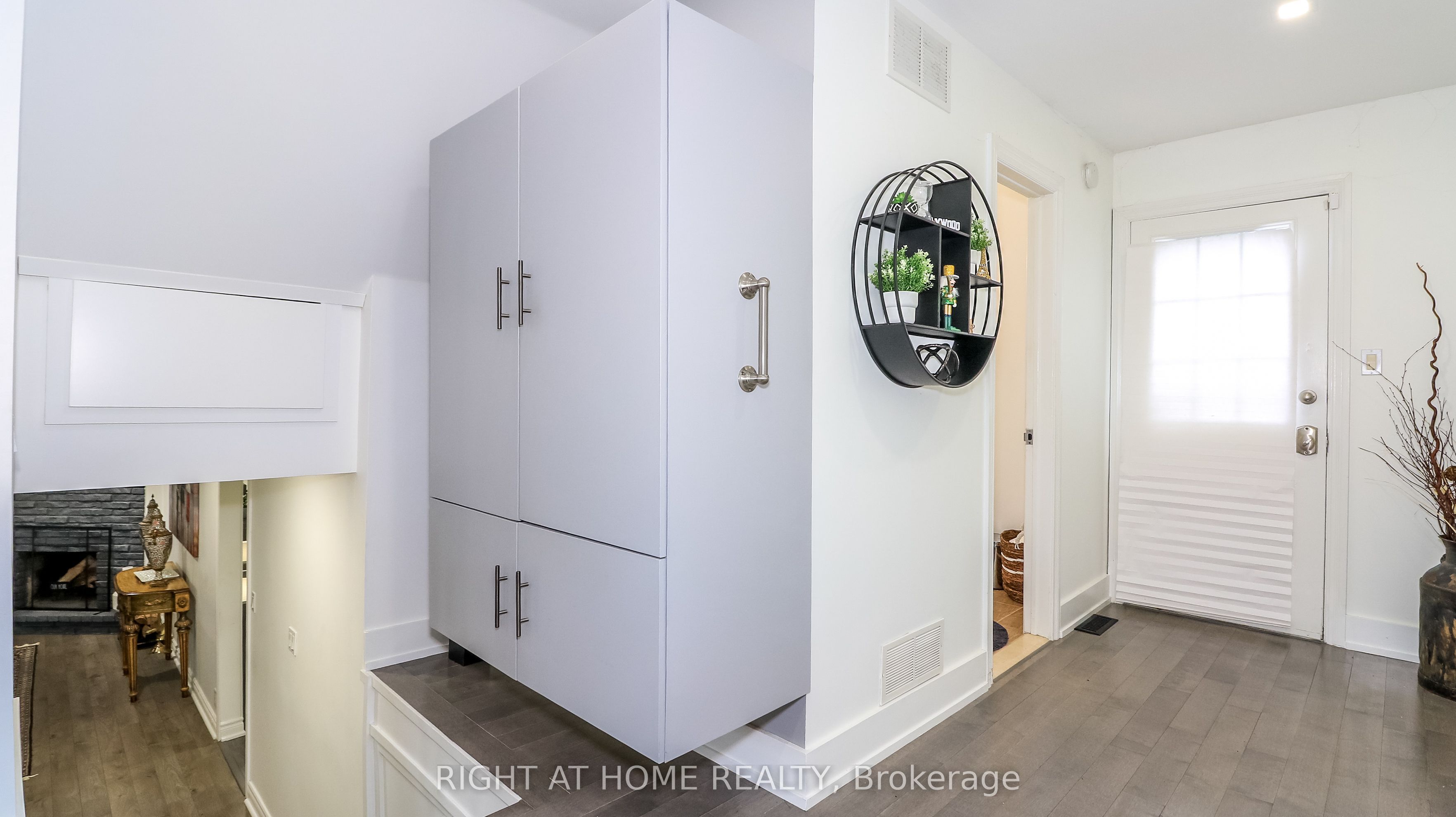8 Sunset Street Property Photo 11