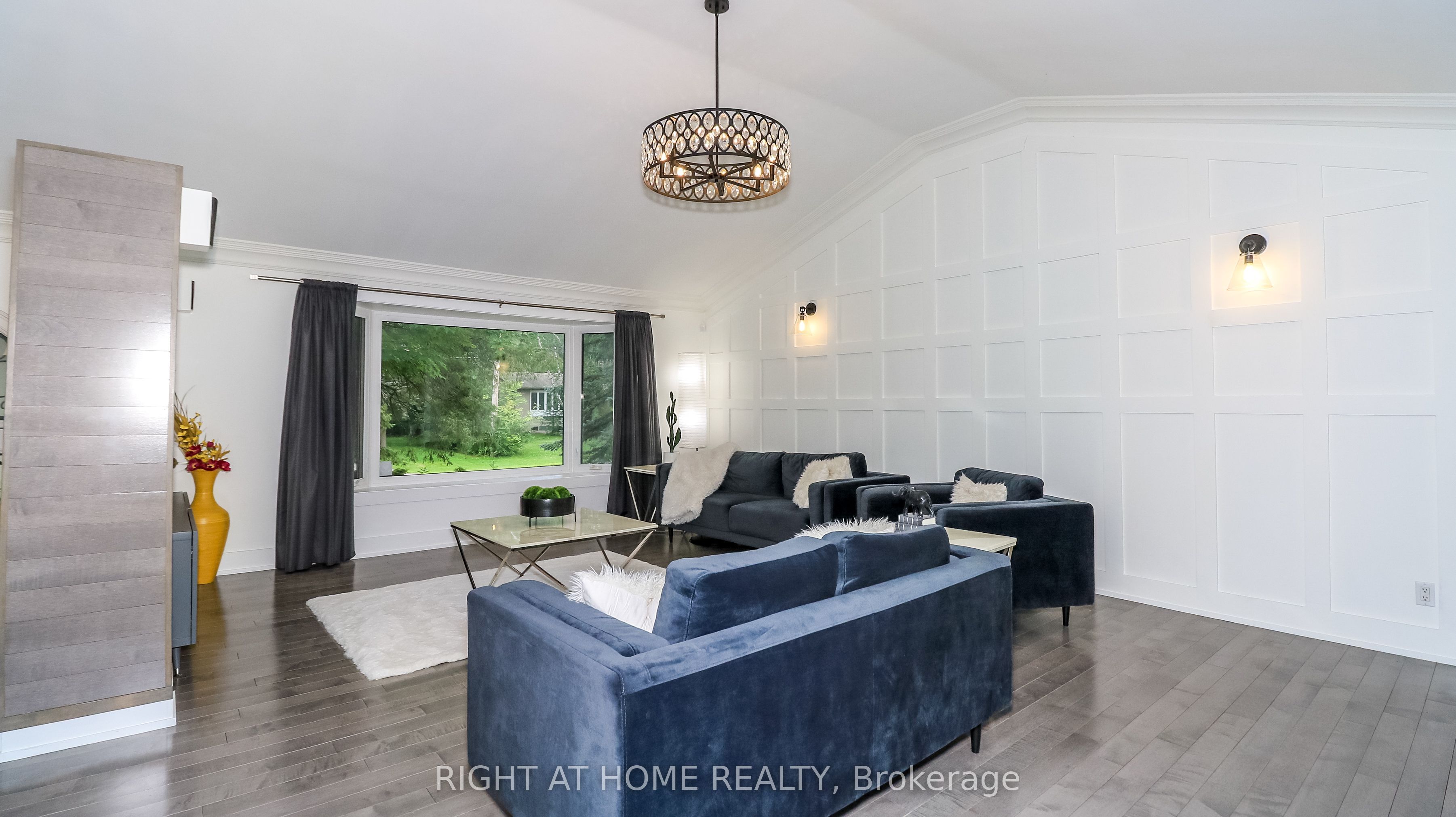 8 Sunset Street Property Photo 29