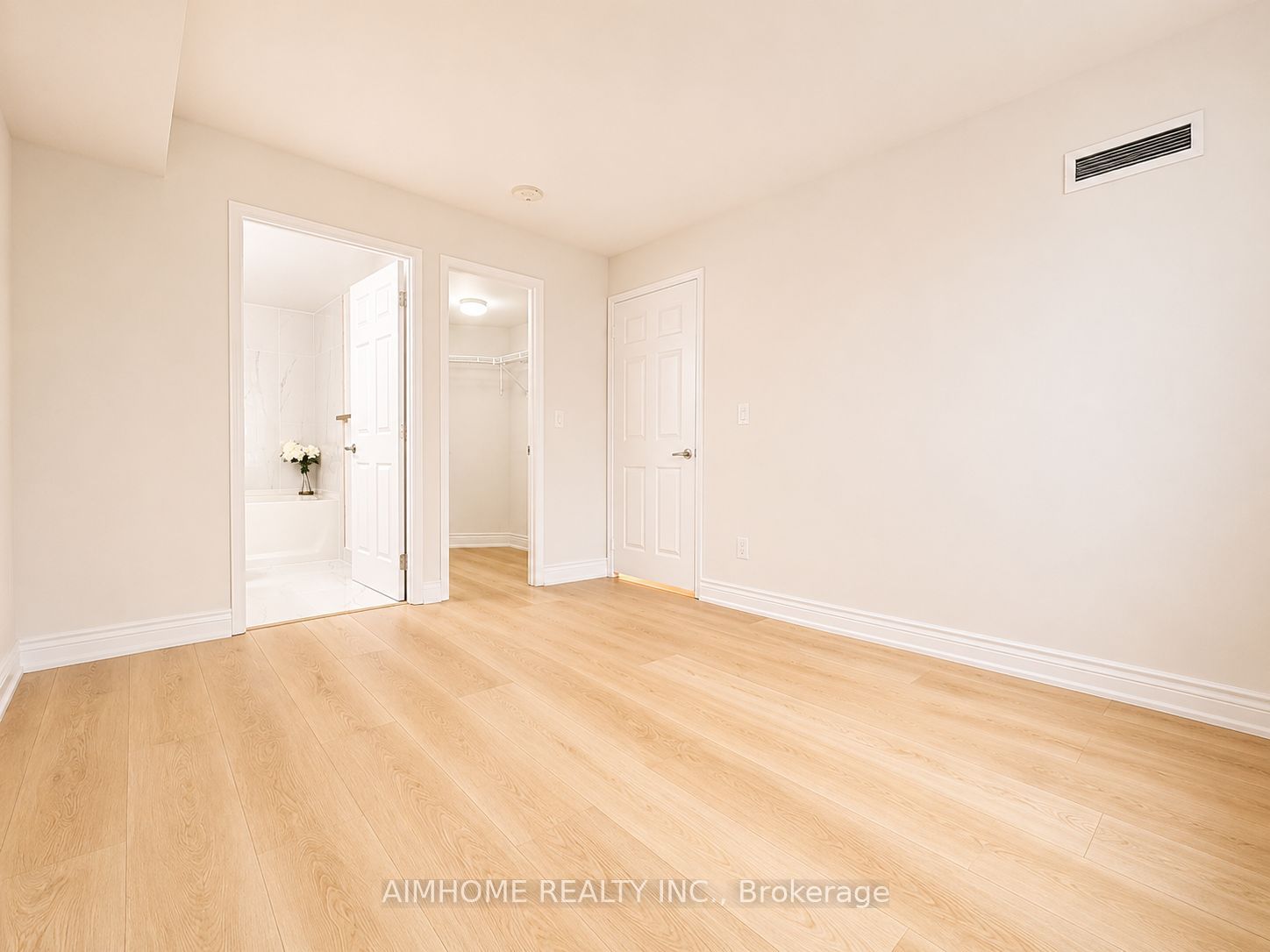 75 King William Crescent 804 Property Photo 14