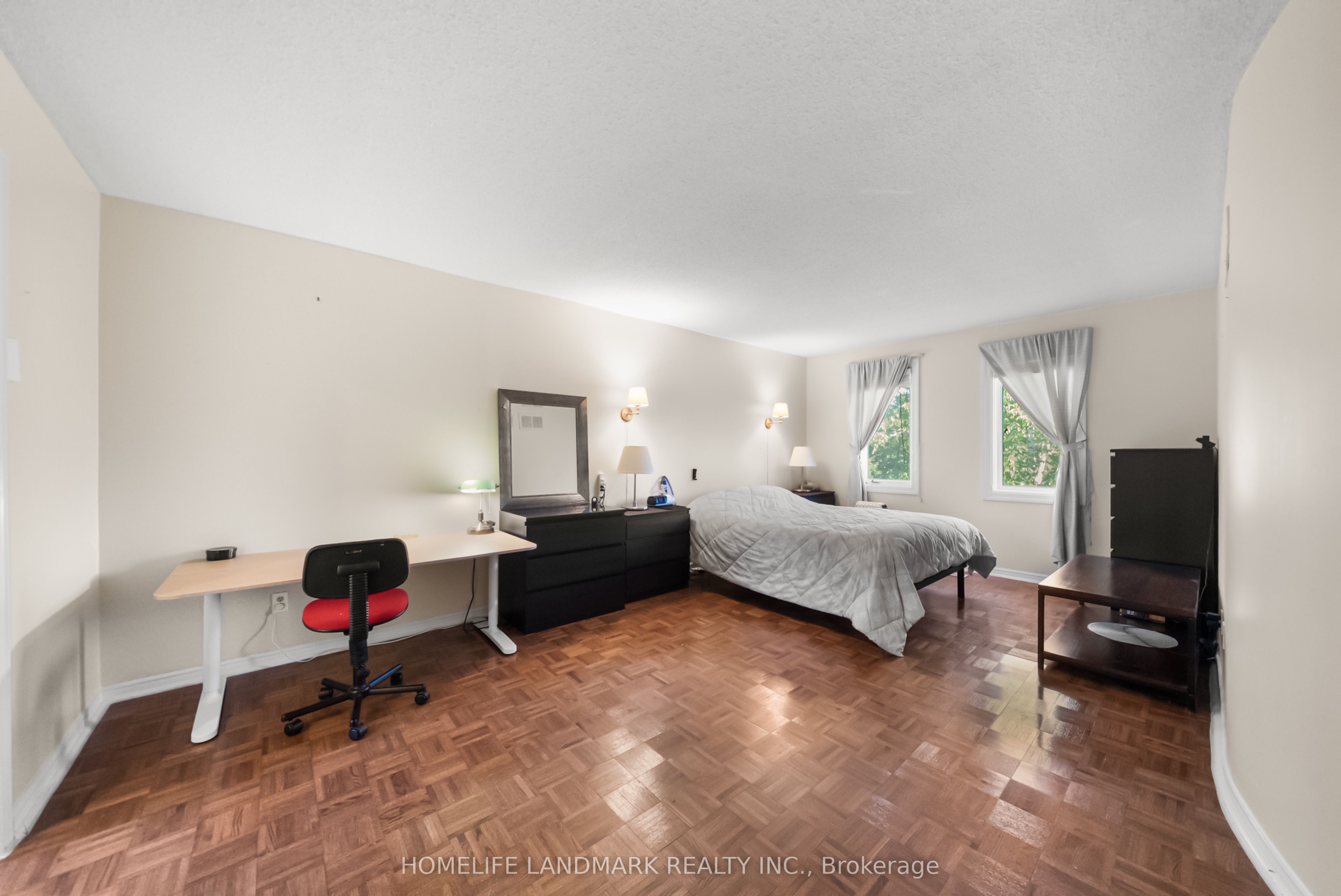 148 Burton Grove Property Photo 25