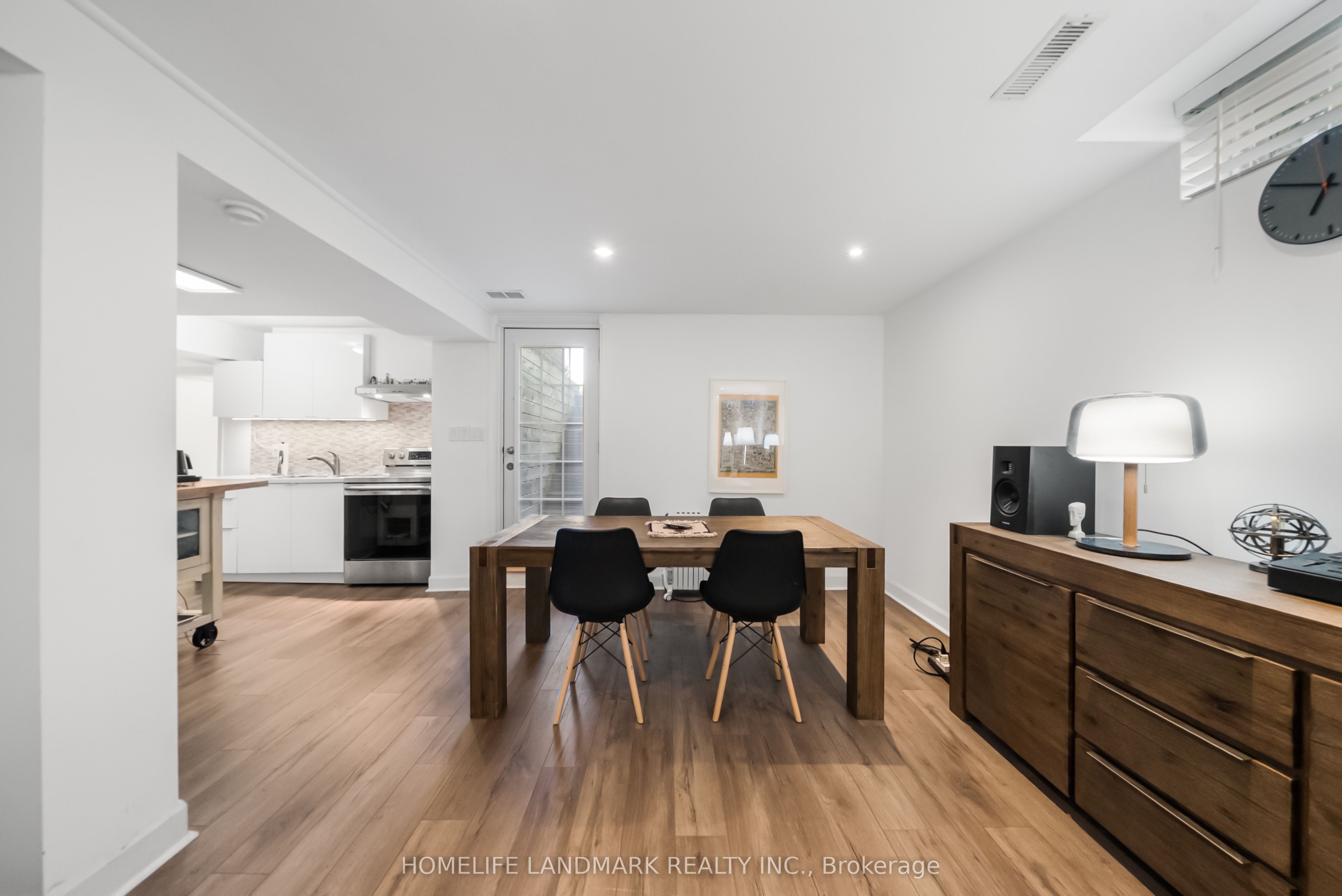 148 Burton Grove Property Photo 35