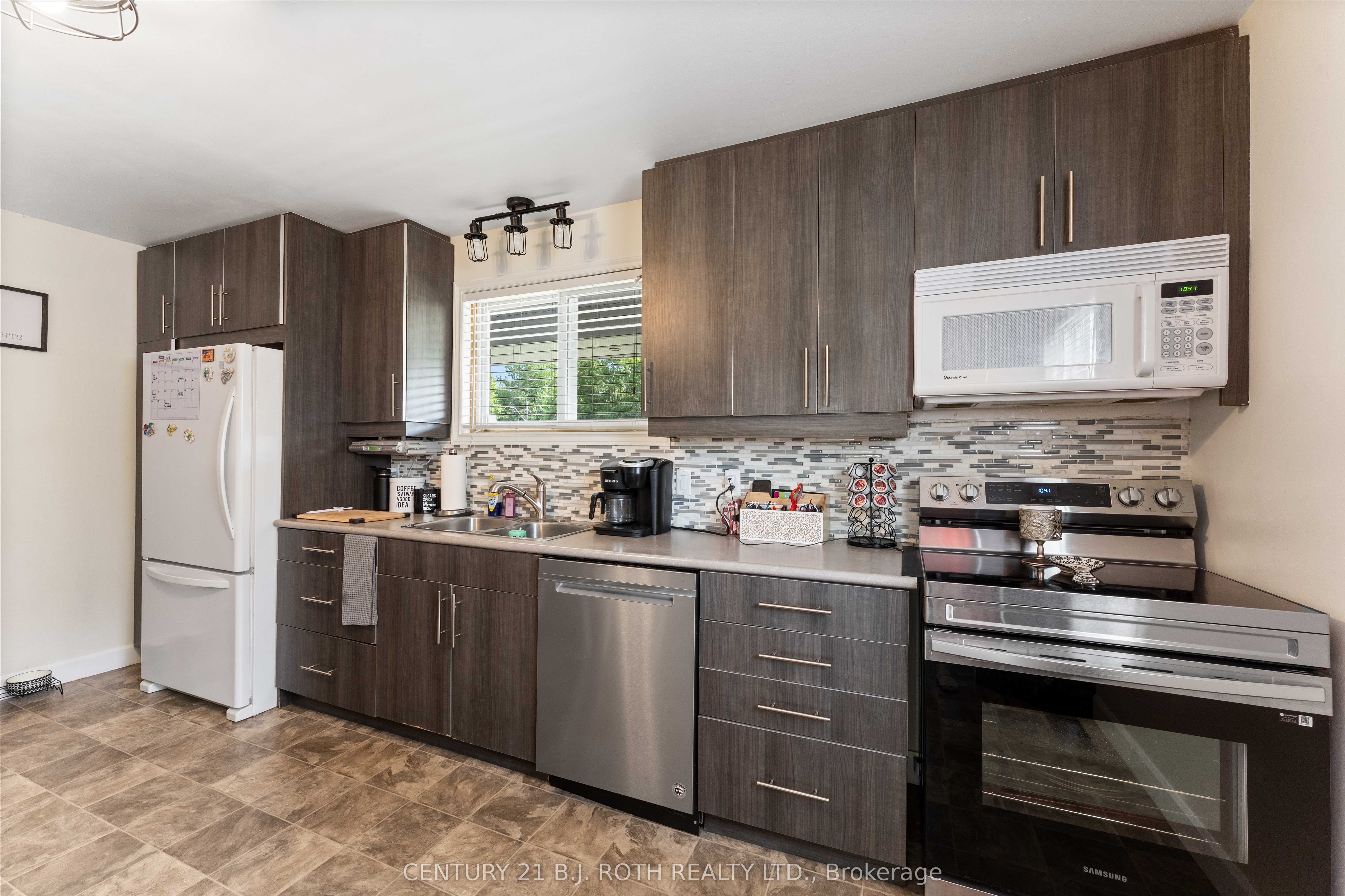 26 Coulson Avenue Property Photo 16