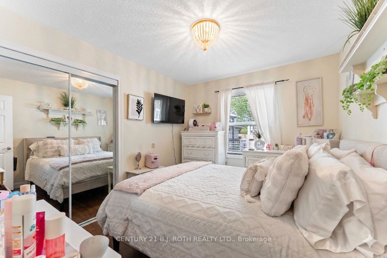 26 Coulson Avenue Property Photo 20