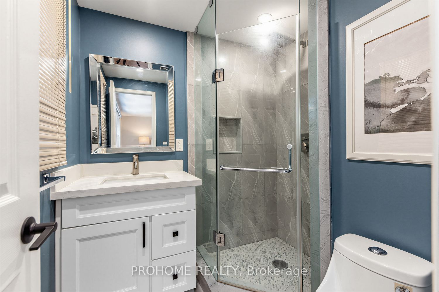 43 Rosemead Close Property Photo 28