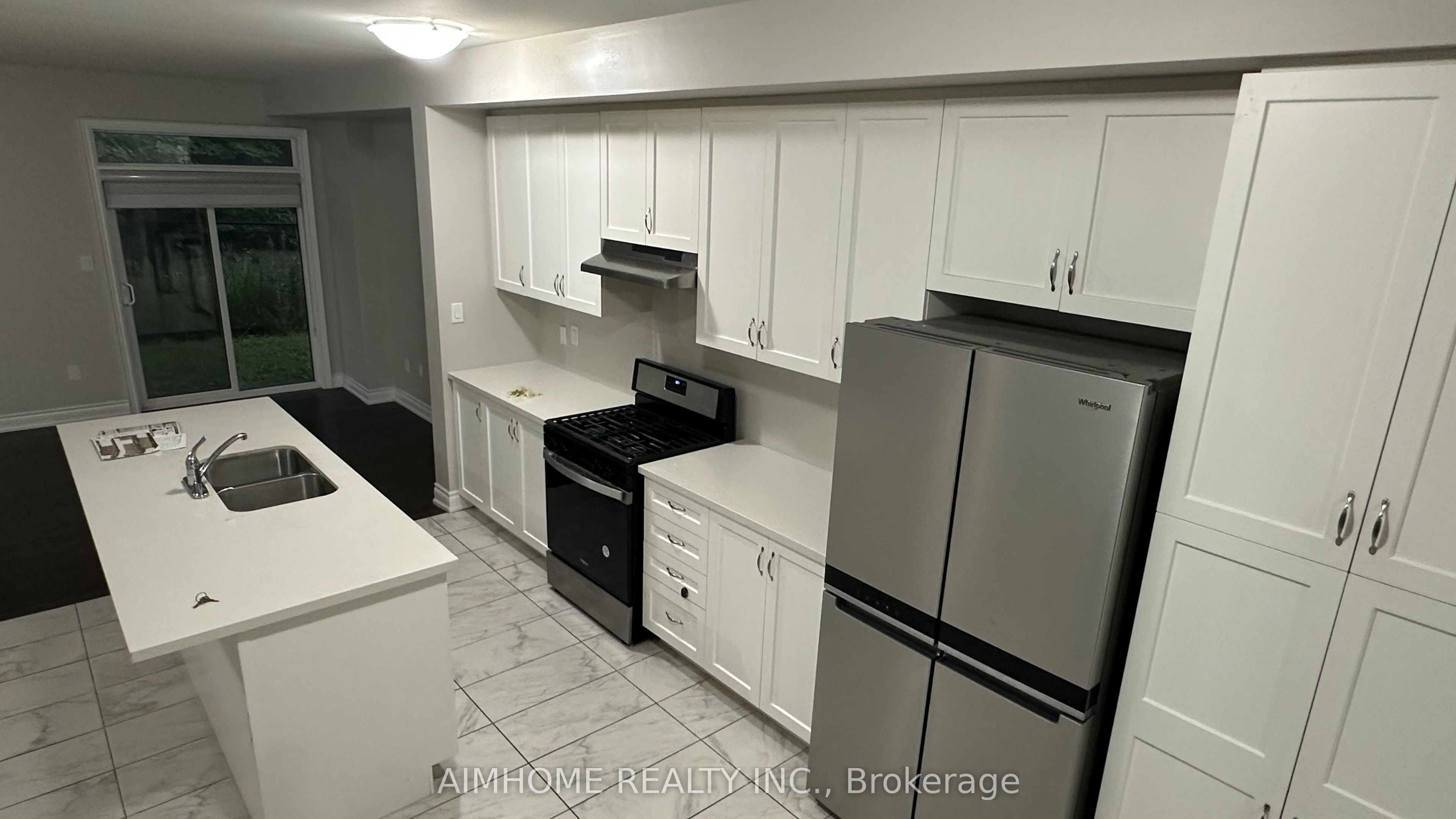 52 Liam Lane Property Photo 11