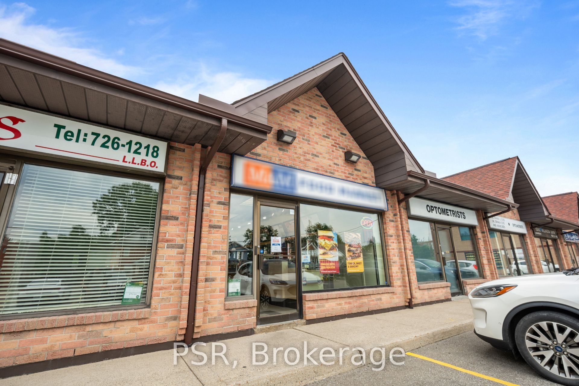 15005 Yonge Street Property Photo 1