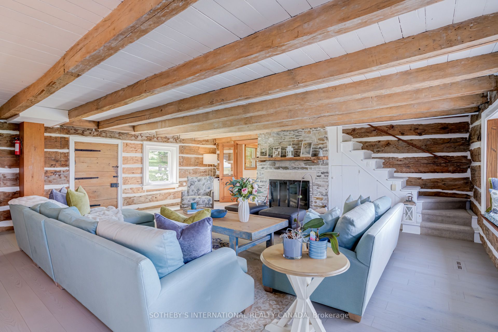 995611 Mono-adjala Townline Property Photo 4