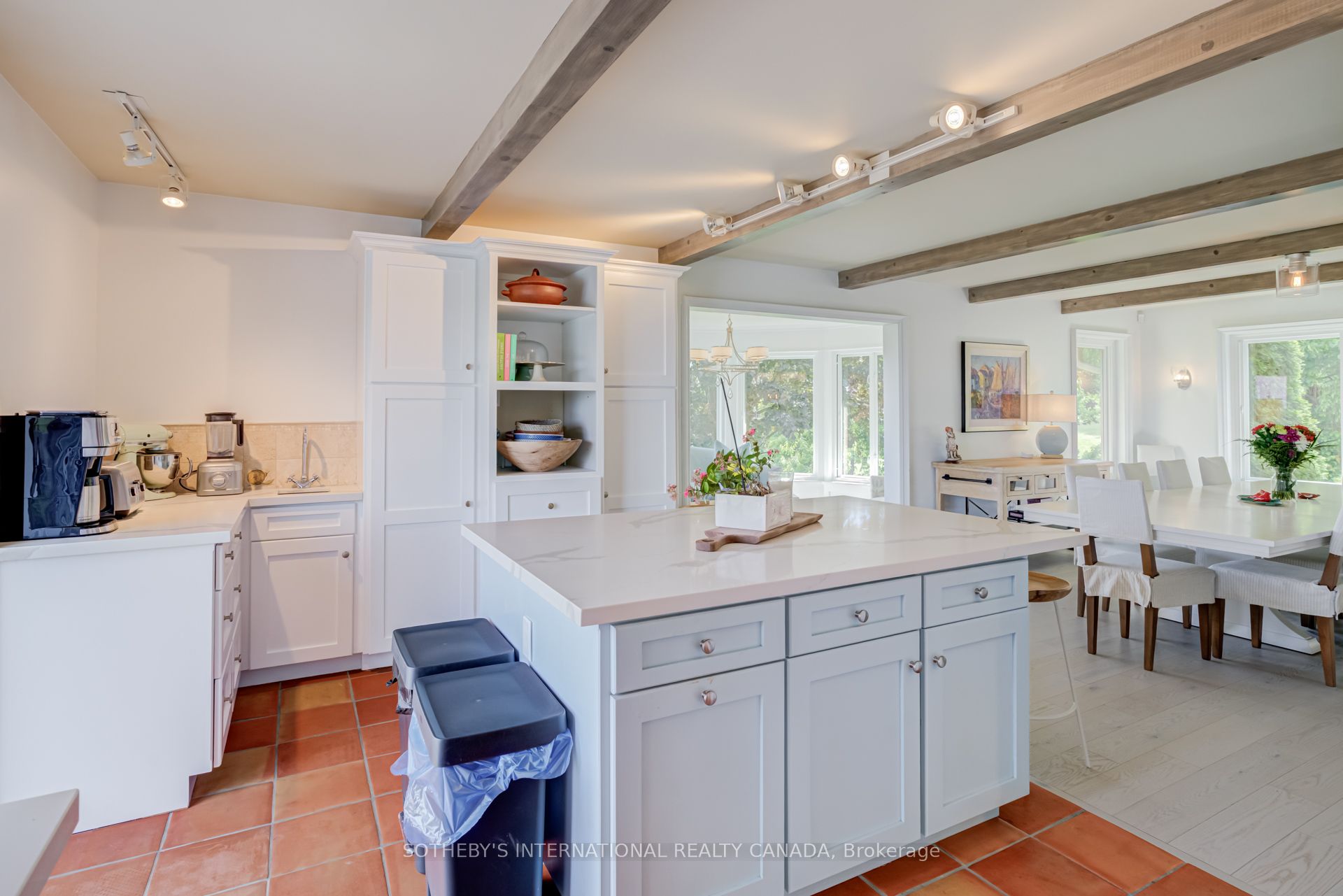 995611 Mono-adjala Townline Property Photo 11