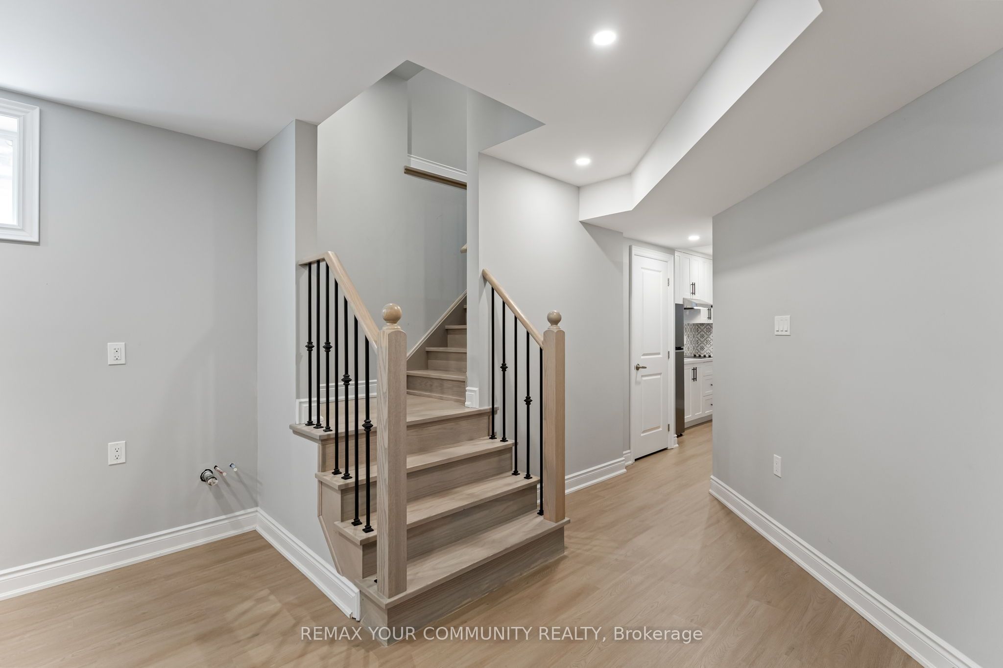 99 Walker Boulevard Property Photo 39