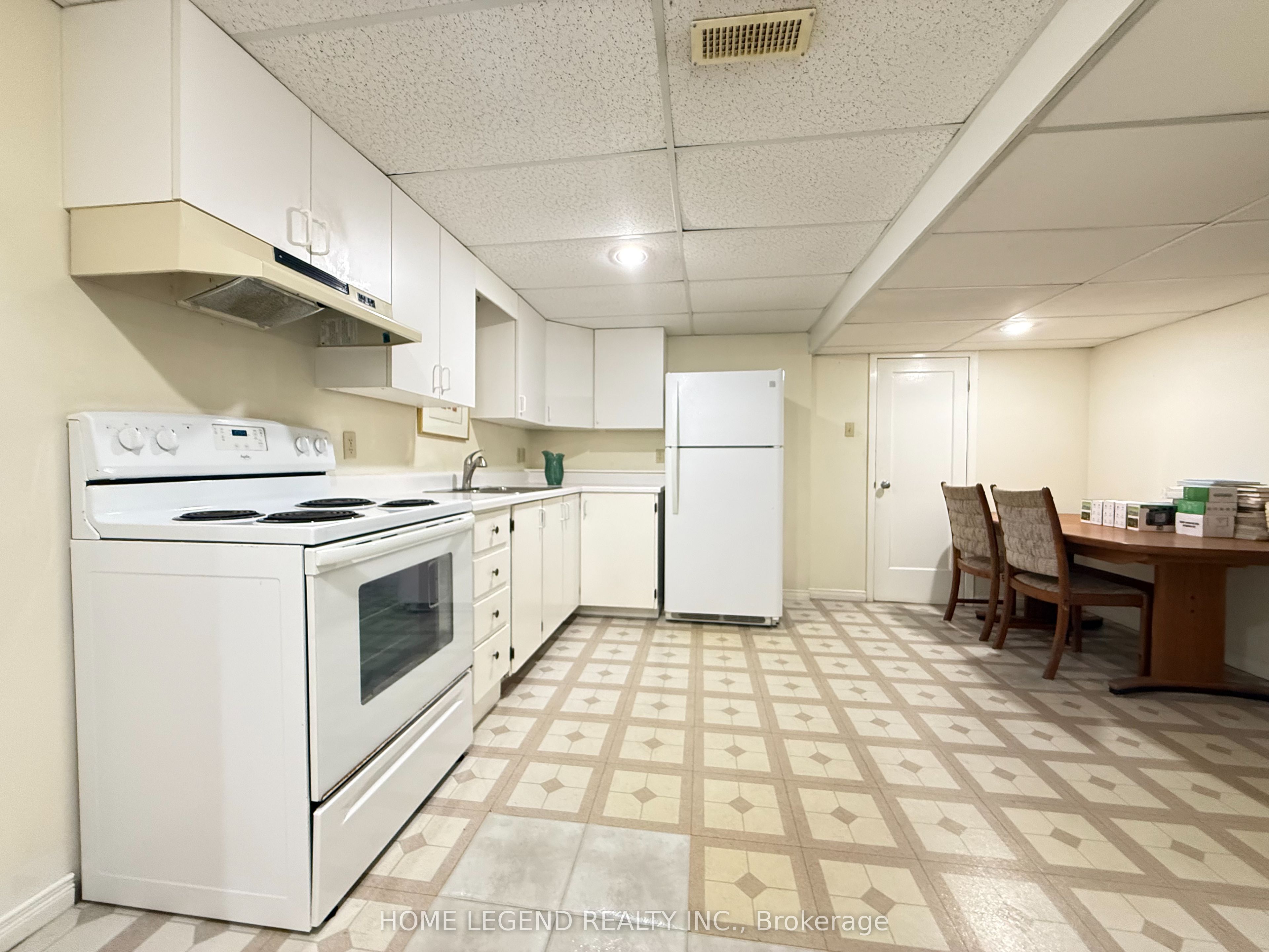 16414 Mccowan Road Unit 2 Property Photo 3