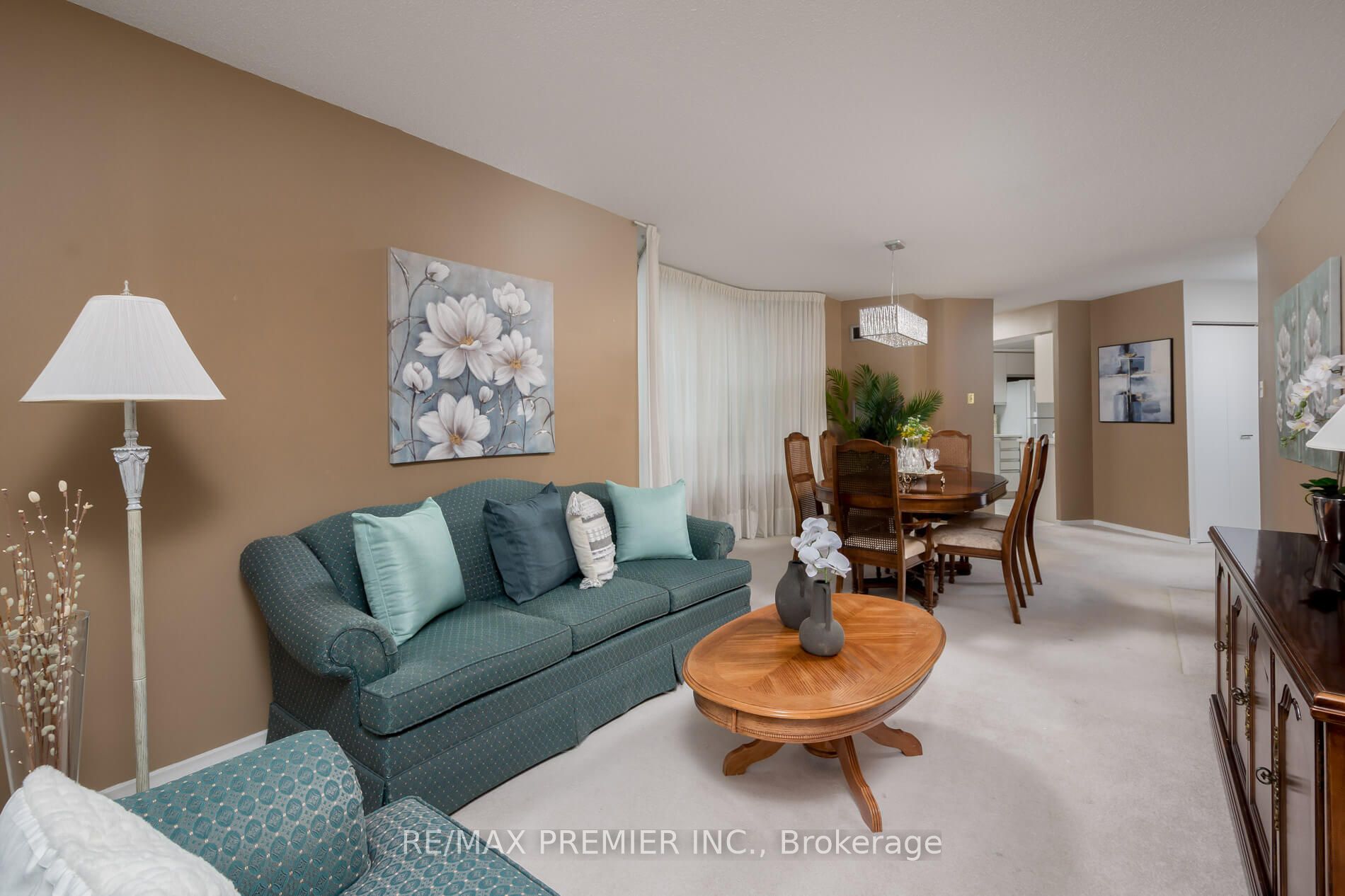 7440 Bathurst Street 1614 Property Photo 13