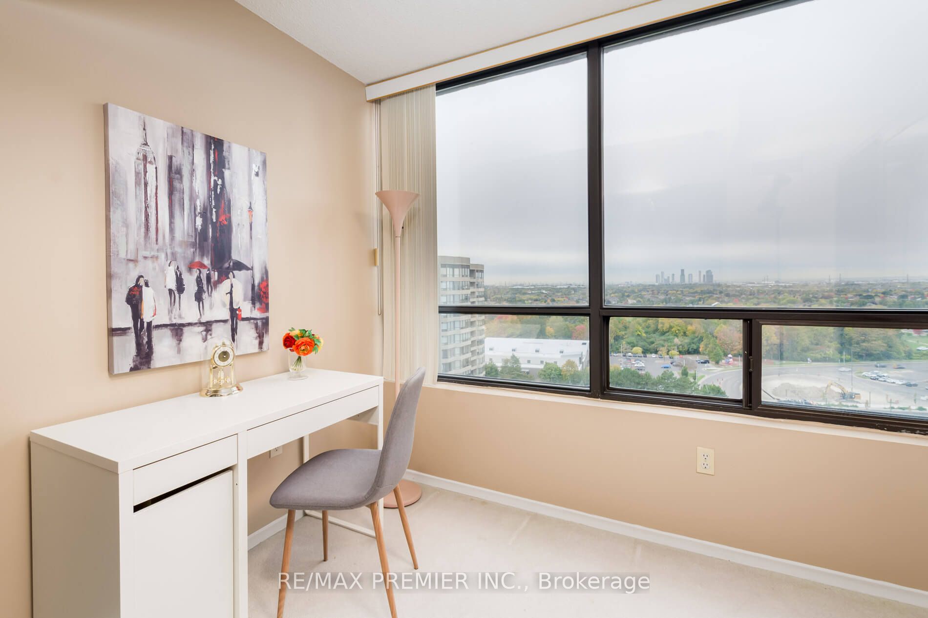 7440 Bathurst Street 1614 Property Photo 28