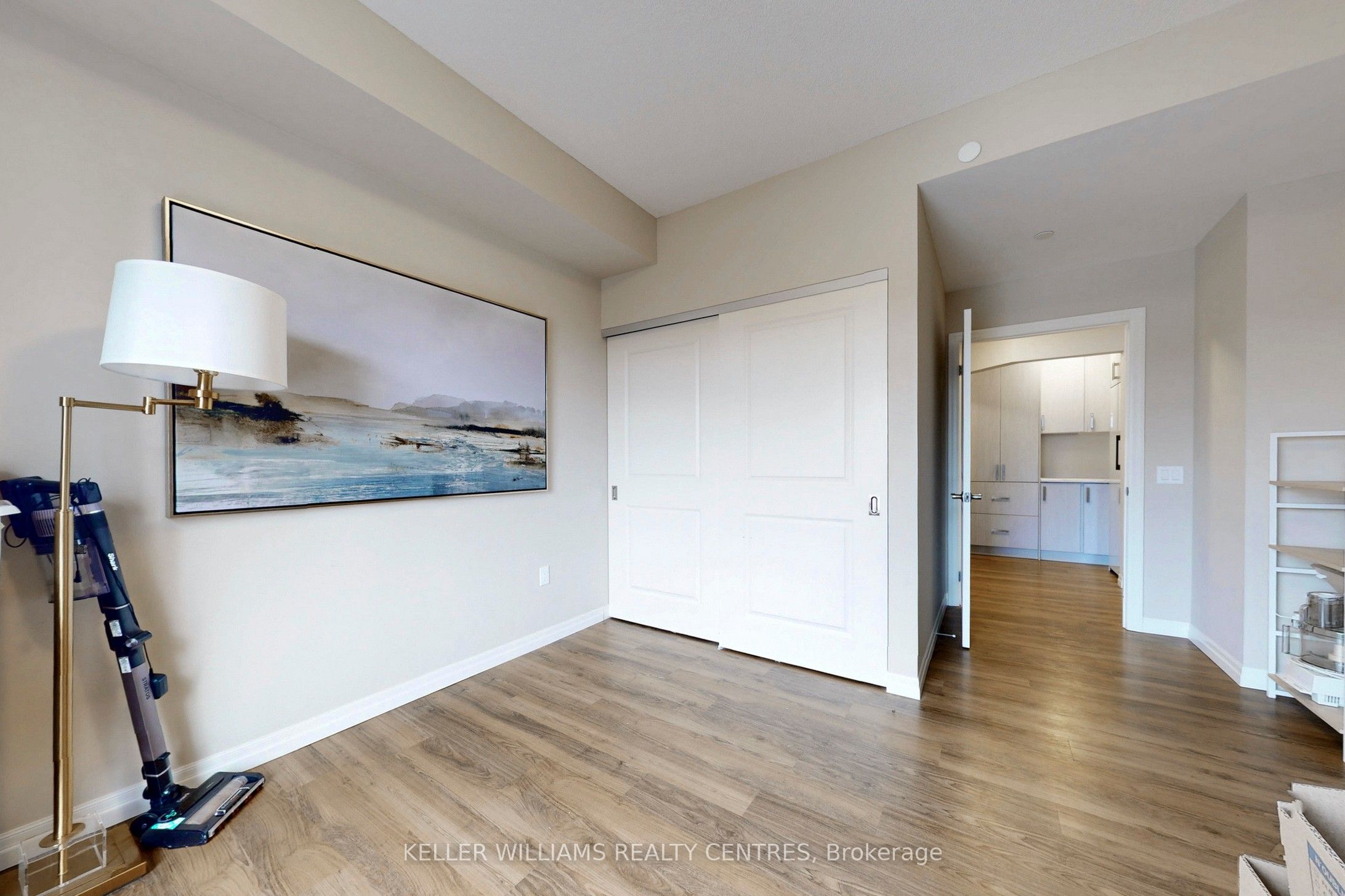 460 William Graham Drive 313 Property Photo 24