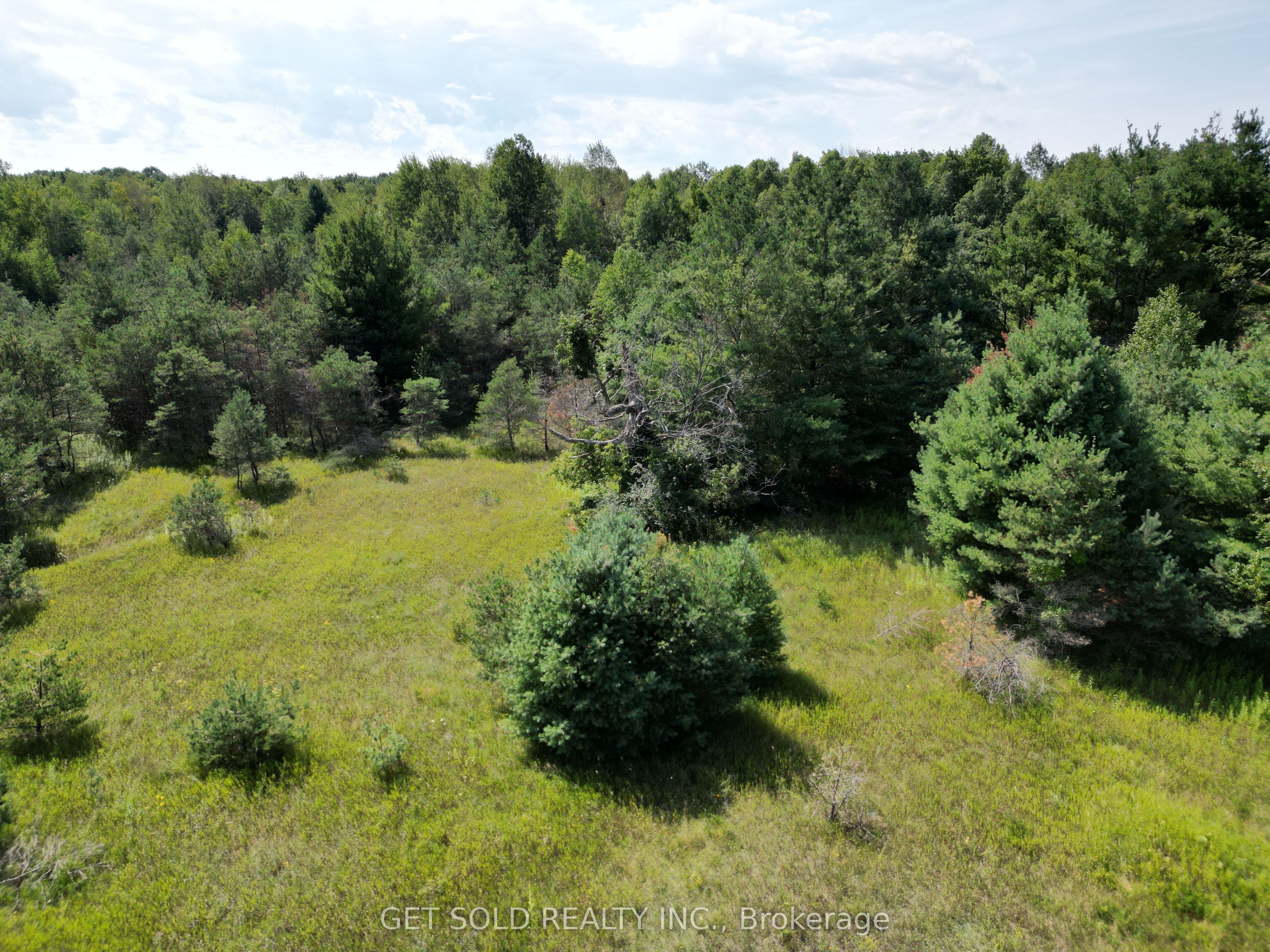 3125 14th Line Property Photo 2