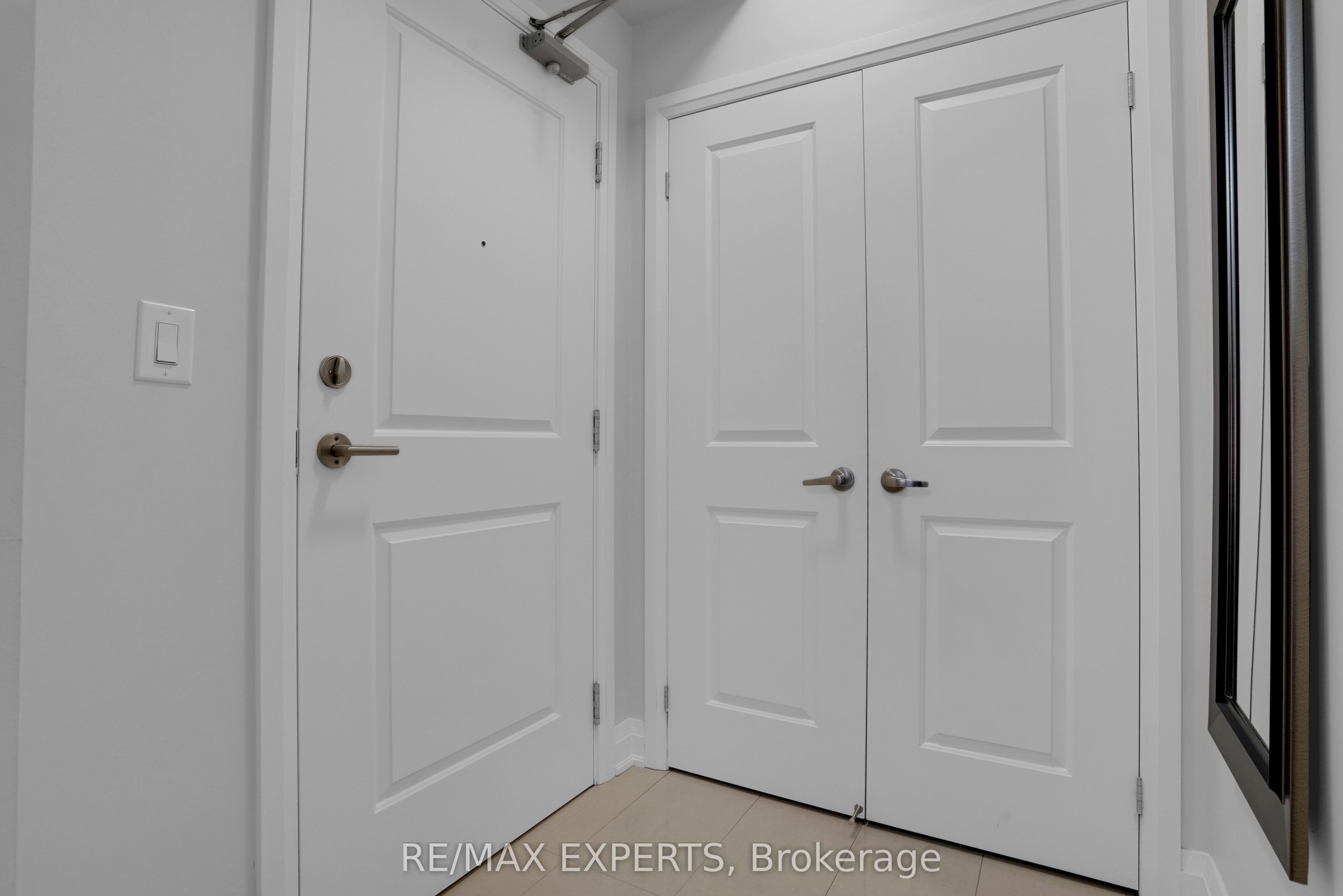 24 Woodstream Boulevard 208 Property Photo 7